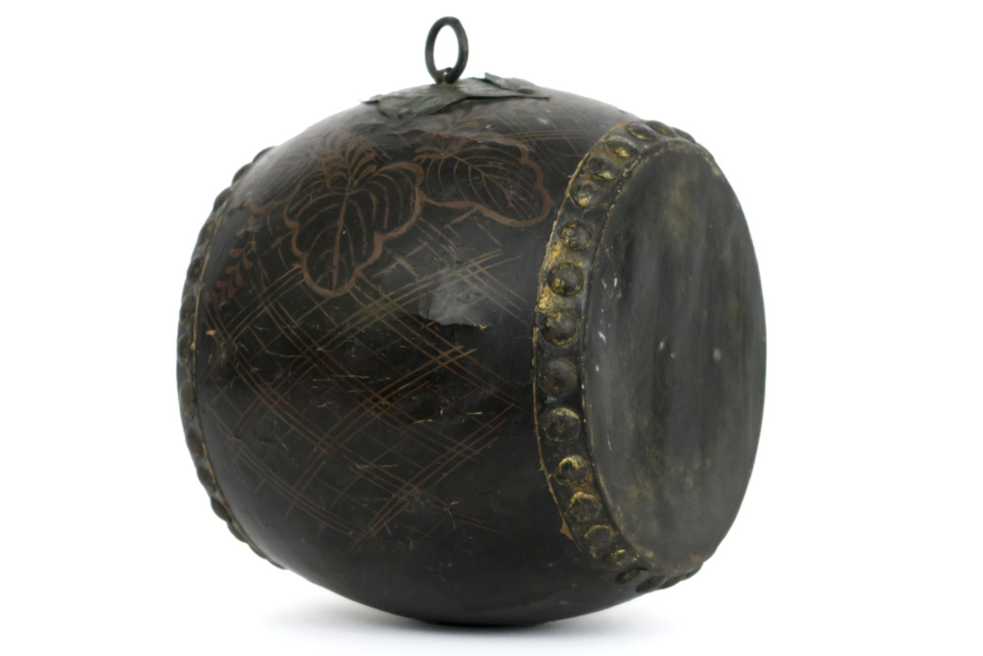 19th Cent. Japanese Meiji period hand drum in wood and leather || JAPAN - MEIJI-PERIODE - 19° - Image 2 of 3