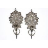 pair of antique Moroccon "Berber" fibulae from the Rif regio in a silver alloy || Paar antieke