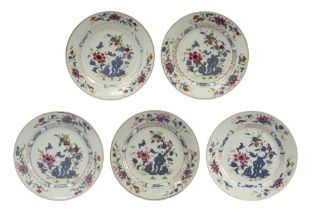 series of five 18th Cent. Chinese plates in porcelain with a combined Famille Rose and blue-white