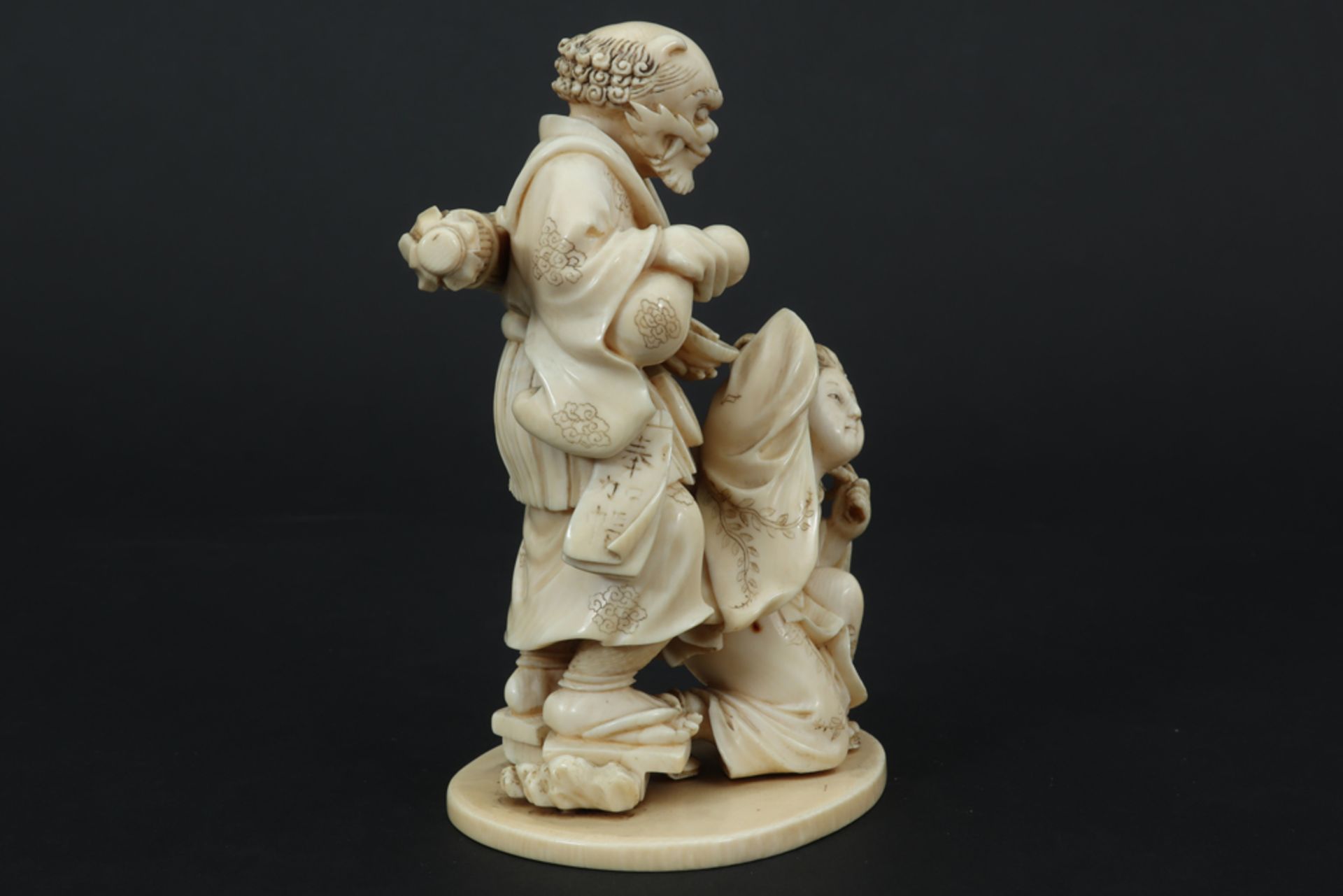 19th Cent. Japanese "Demon and Lady" sculpture in marked ivory - with EU CITES certification || - Image 4 of 5