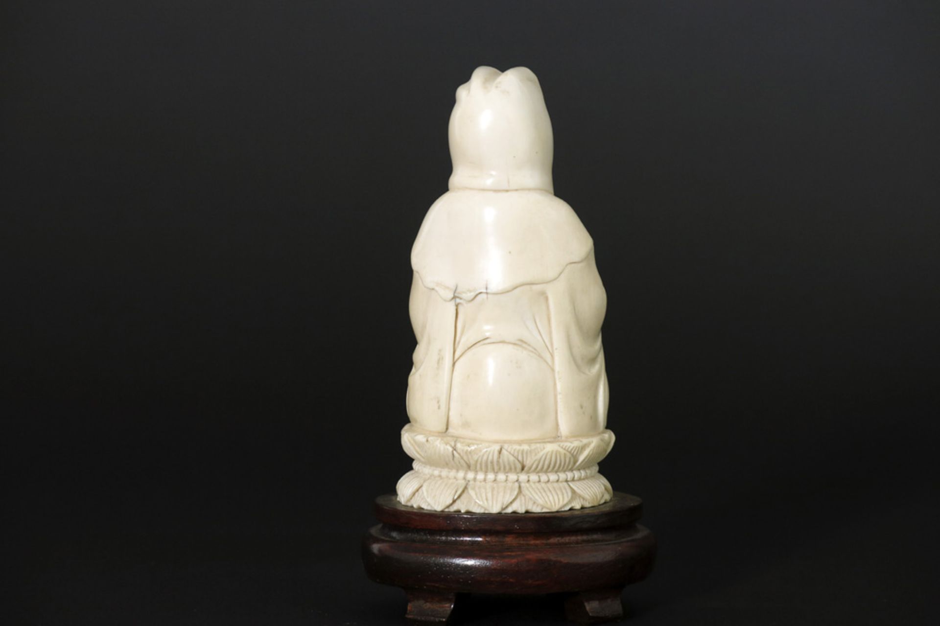old Chinese "Buddha" sculpture in ivory - with EU CITES certification || Oude Chinese sculptuur in - Bild 3 aus 4