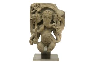 10th/11th Cent. Indian Rajasthan "Ganesh" sculpture in beige grès with certificate by expert J.C.