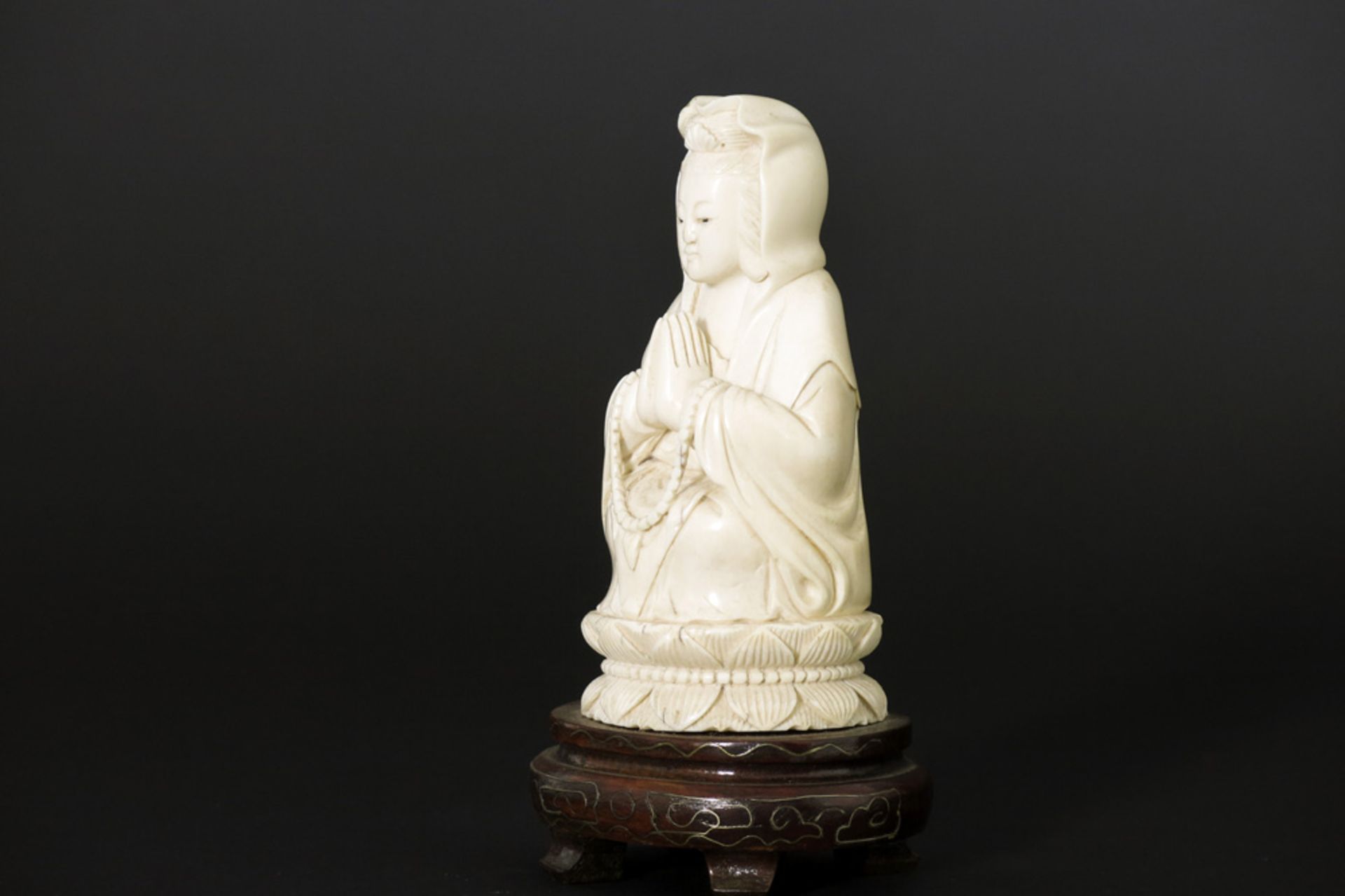 old Chinese "Buddha" sculpture in ivory - with EU CITES certification || Oude Chinese sculptuur in - Bild 2 aus 4