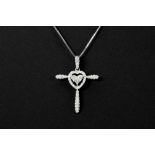 pendant in white gold (18 carat) with ca 0,50 carat of high quality brilliant cut diamonds - with