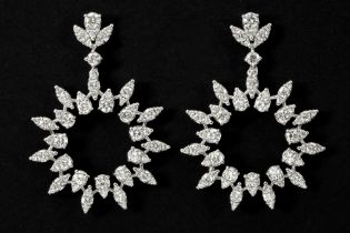 very nice pair of earrings in white gold (18 carat) with ca 3,50 carat of very high quality