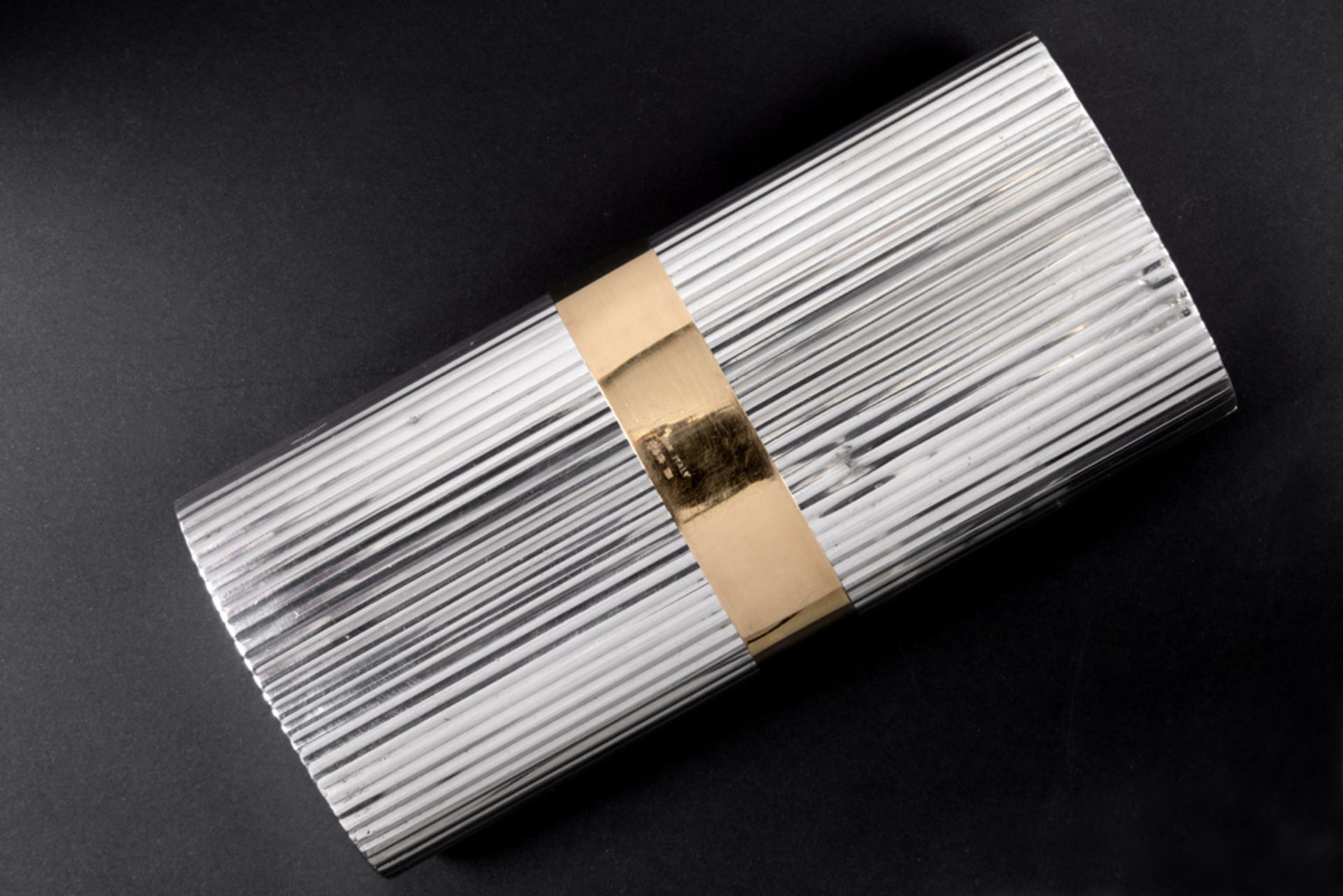 Gucci signed vintage evening purse in marked silver and marked yellow gold (18 carat) with typical - Bild 2 aus 6