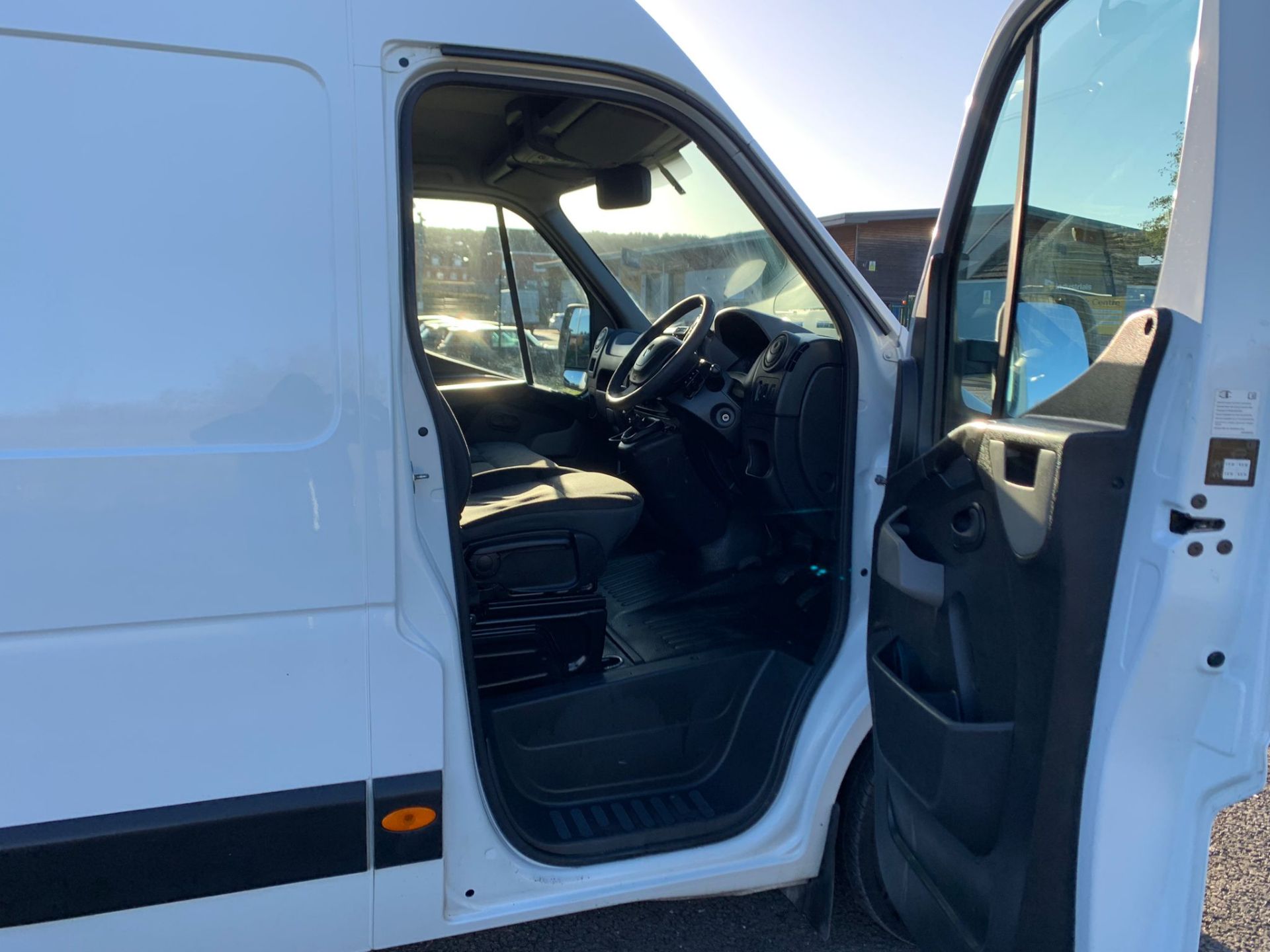 2015 RENAULT MASTER LM35 BUSINESS ENERGYDCI, NO VAT - Image 11 of 19