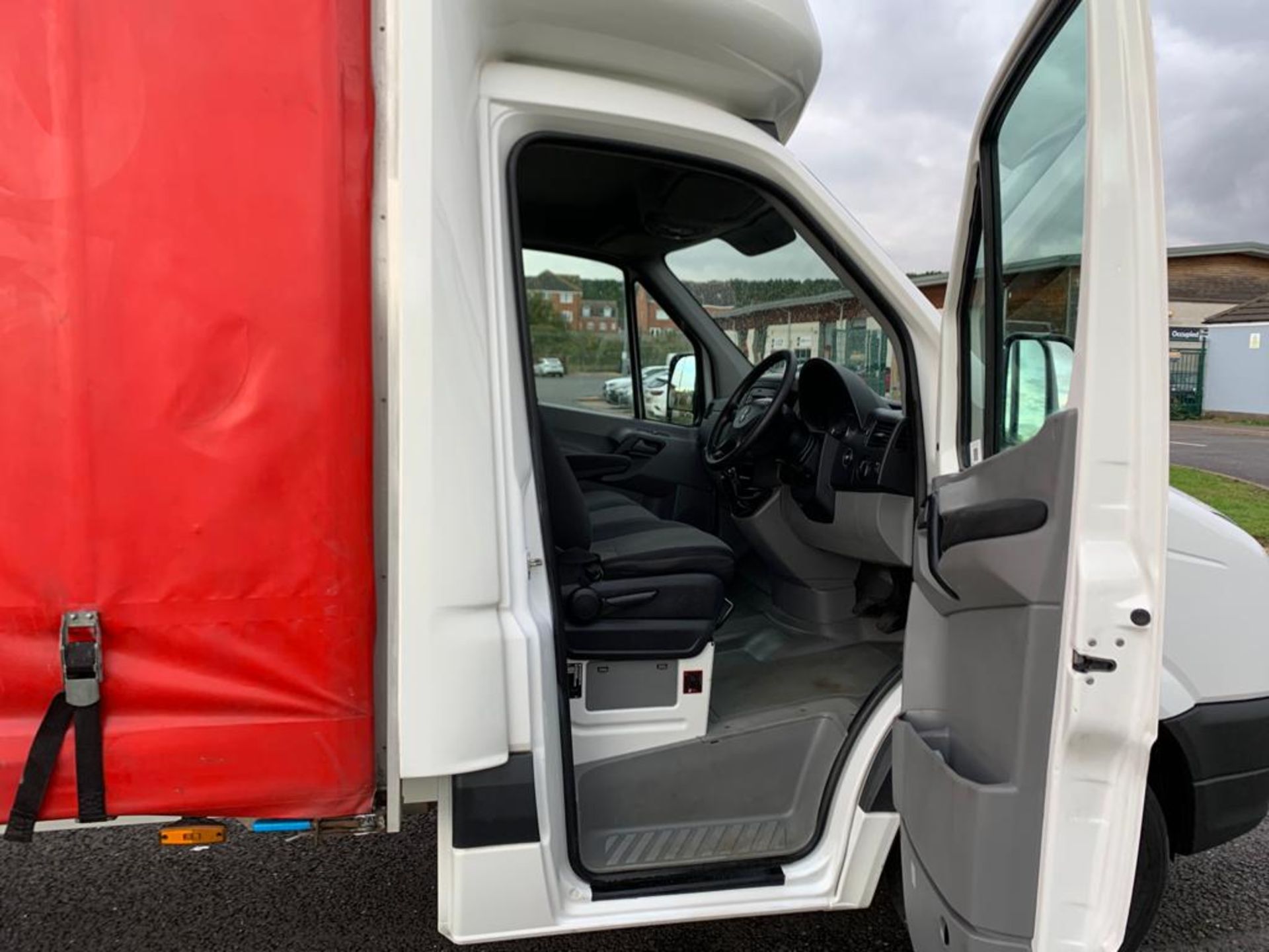 2017 Volkswagen Crafter 2.0TDI Luton Curtain Side Euro 6, NO VAT - Image 10 of 18