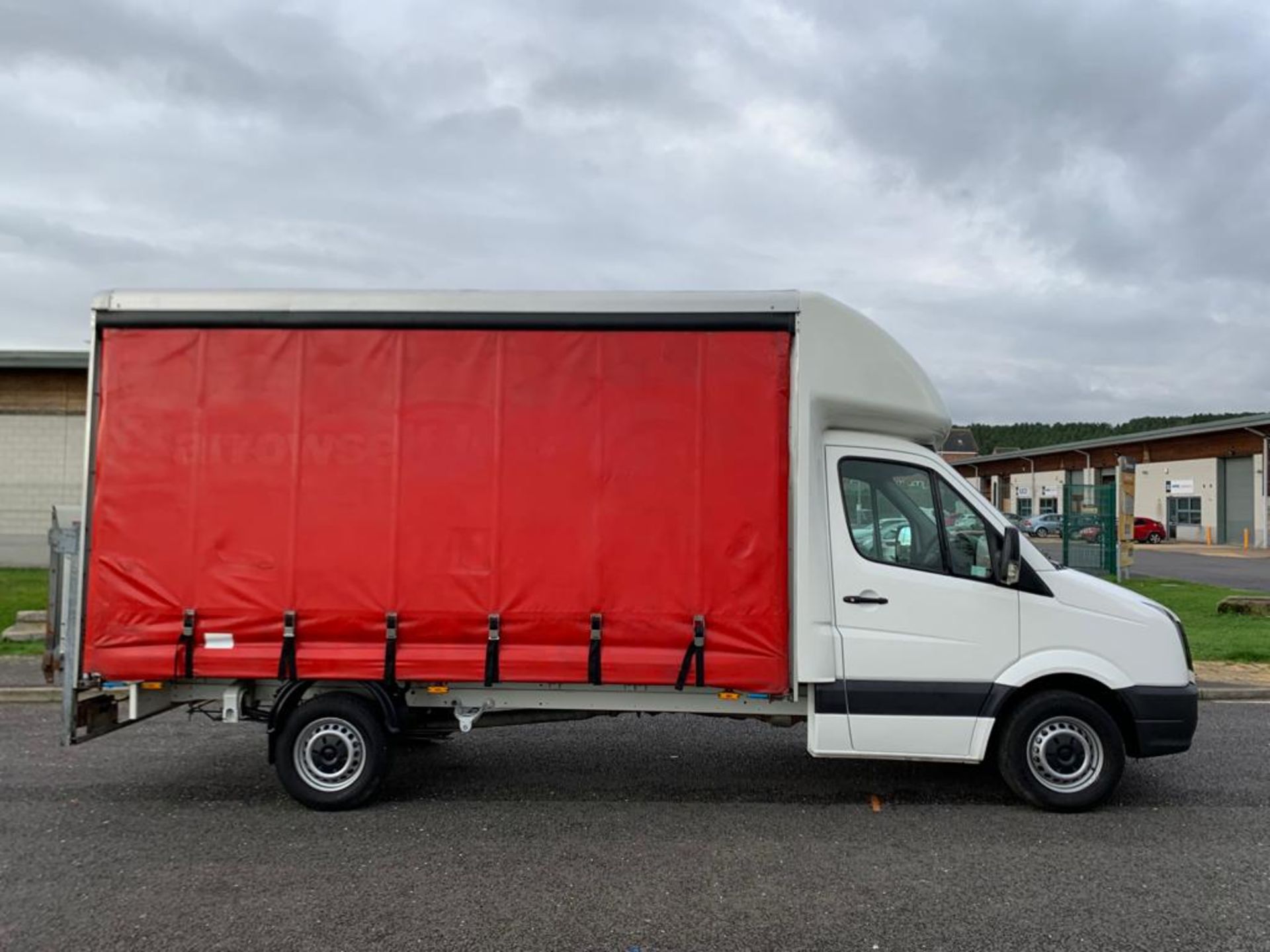 2017 Volkswagen Crafter 2.0TDI Luton Curtain Side Euro 6, NO VAT - Image 2 of 18