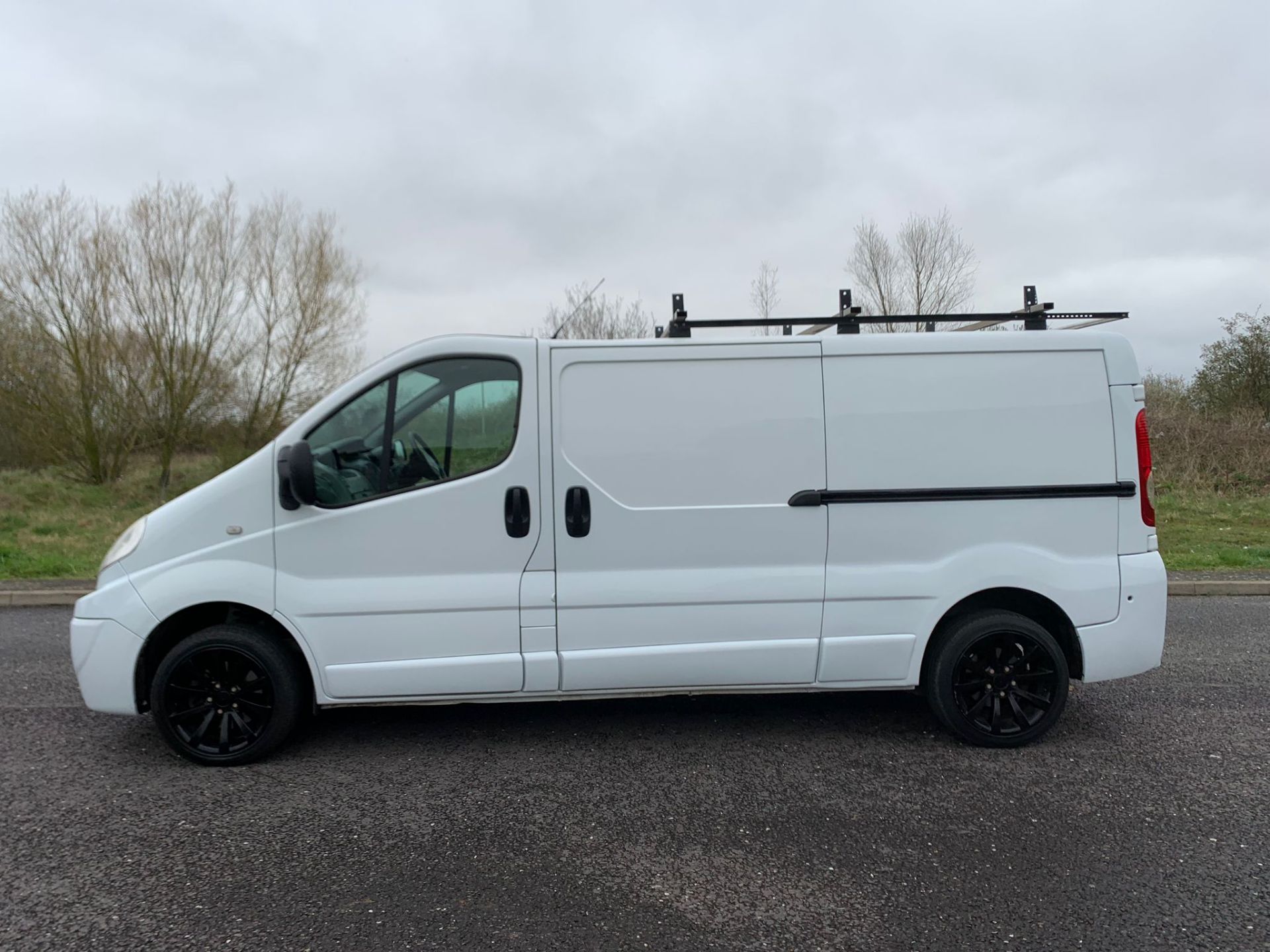 2011 RENAULT TRAFIC LL29 DCI 115, NO VAT - Image 6 of 22