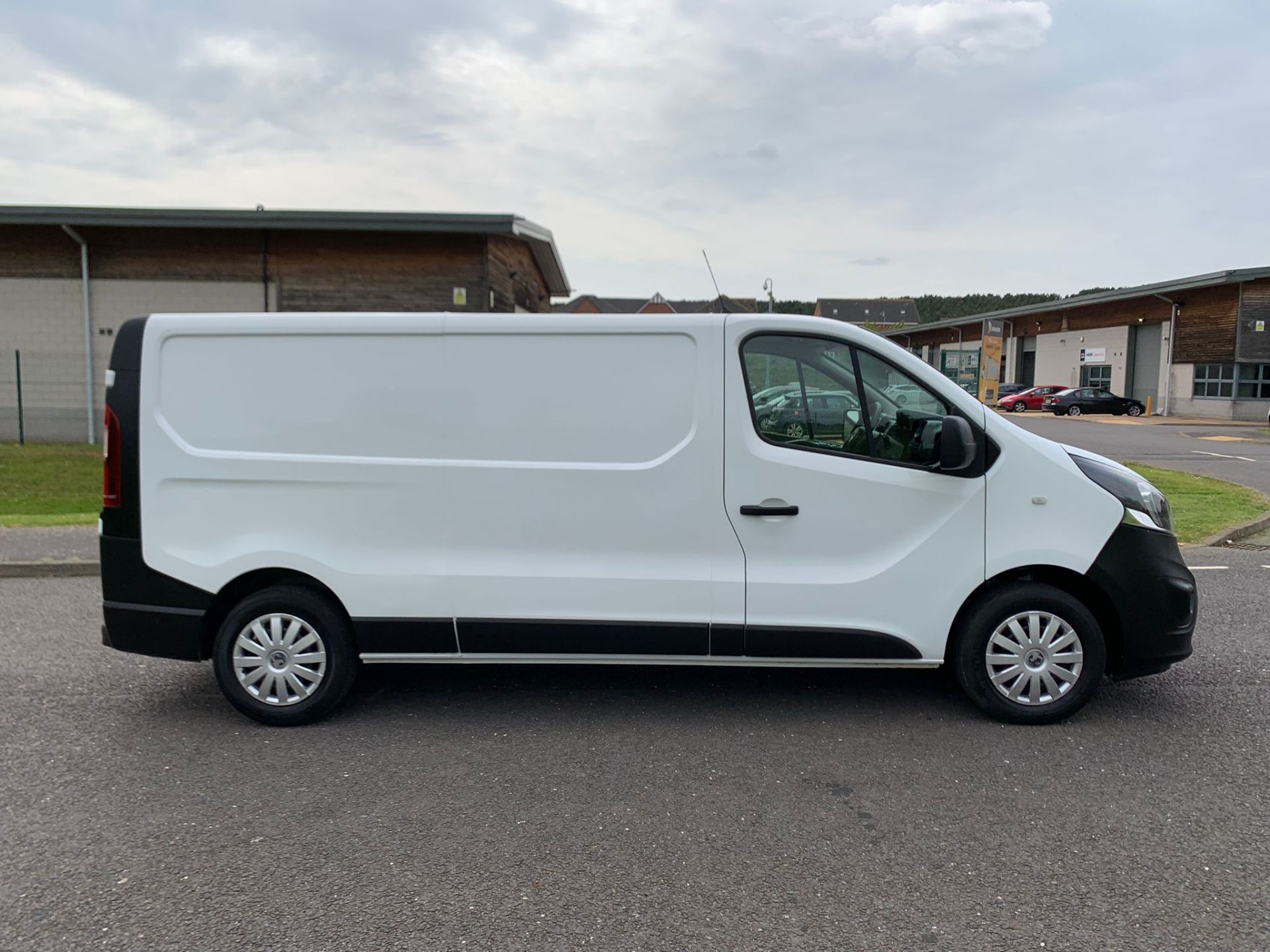 2016 VAUXHALL VIVARO 2900 CDTI EURO 6, 114K MILES, NO VAT - Bild 2 aus 19