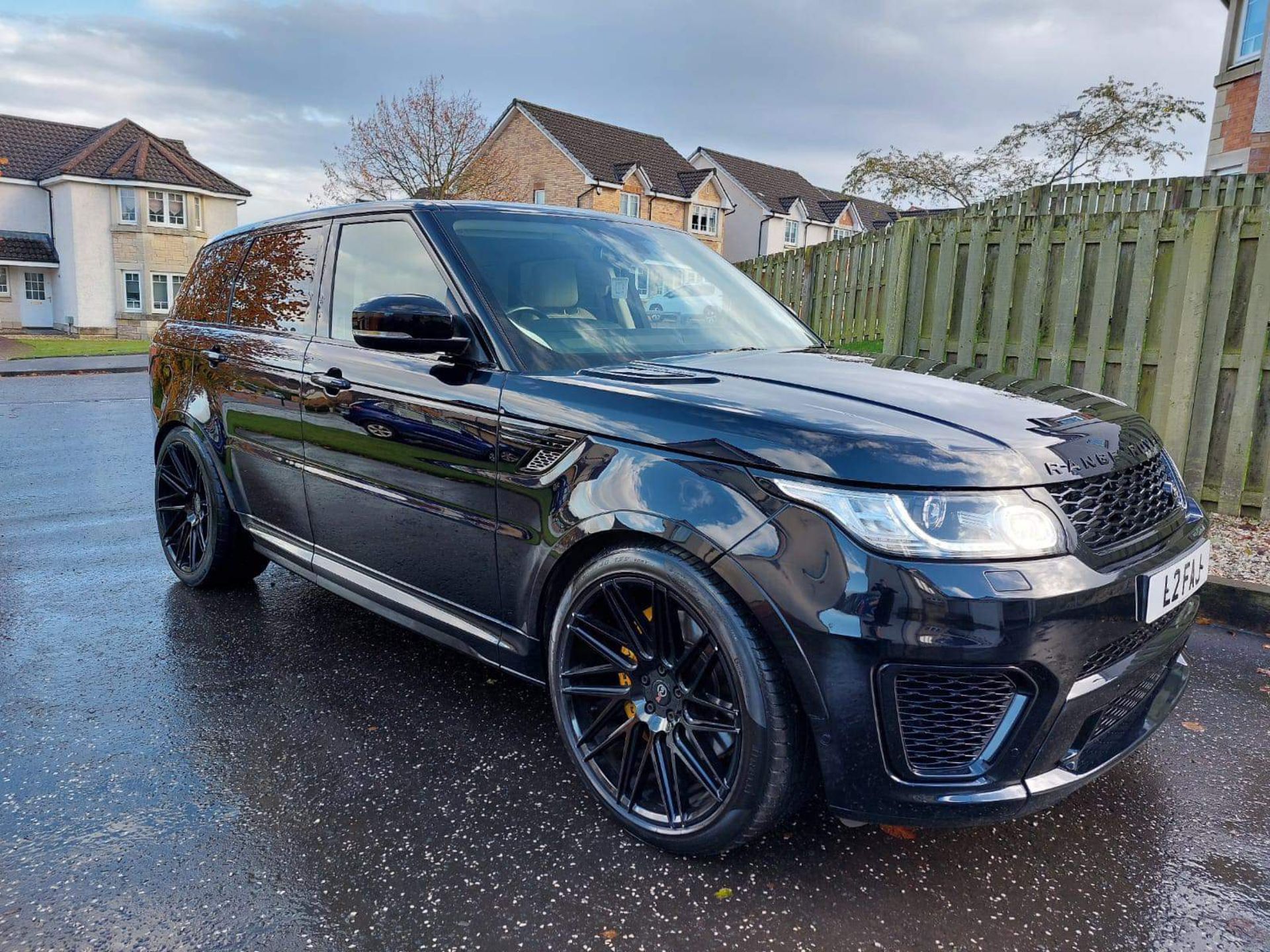 2013 RANGE ROVER SPORT HSE DYNAMIQUE 4wd SDV6 AUTO SUV ESTATE - SVR Kit - 112k miles