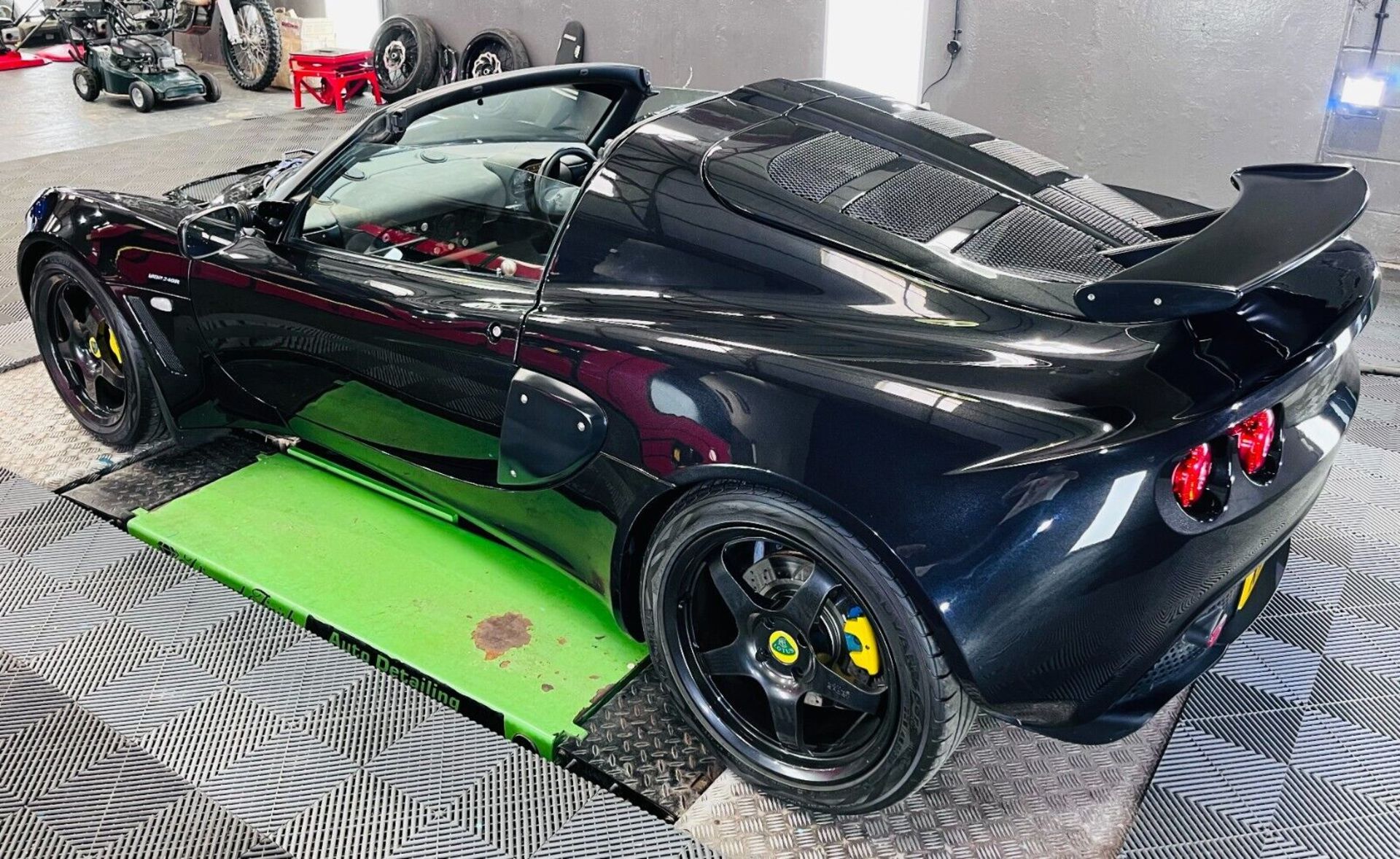 1 OF 50 MADE! 2005 Lotus Exige 240R S2 Limited Edition - 25000 miles - see description for details - Image 4 of 9