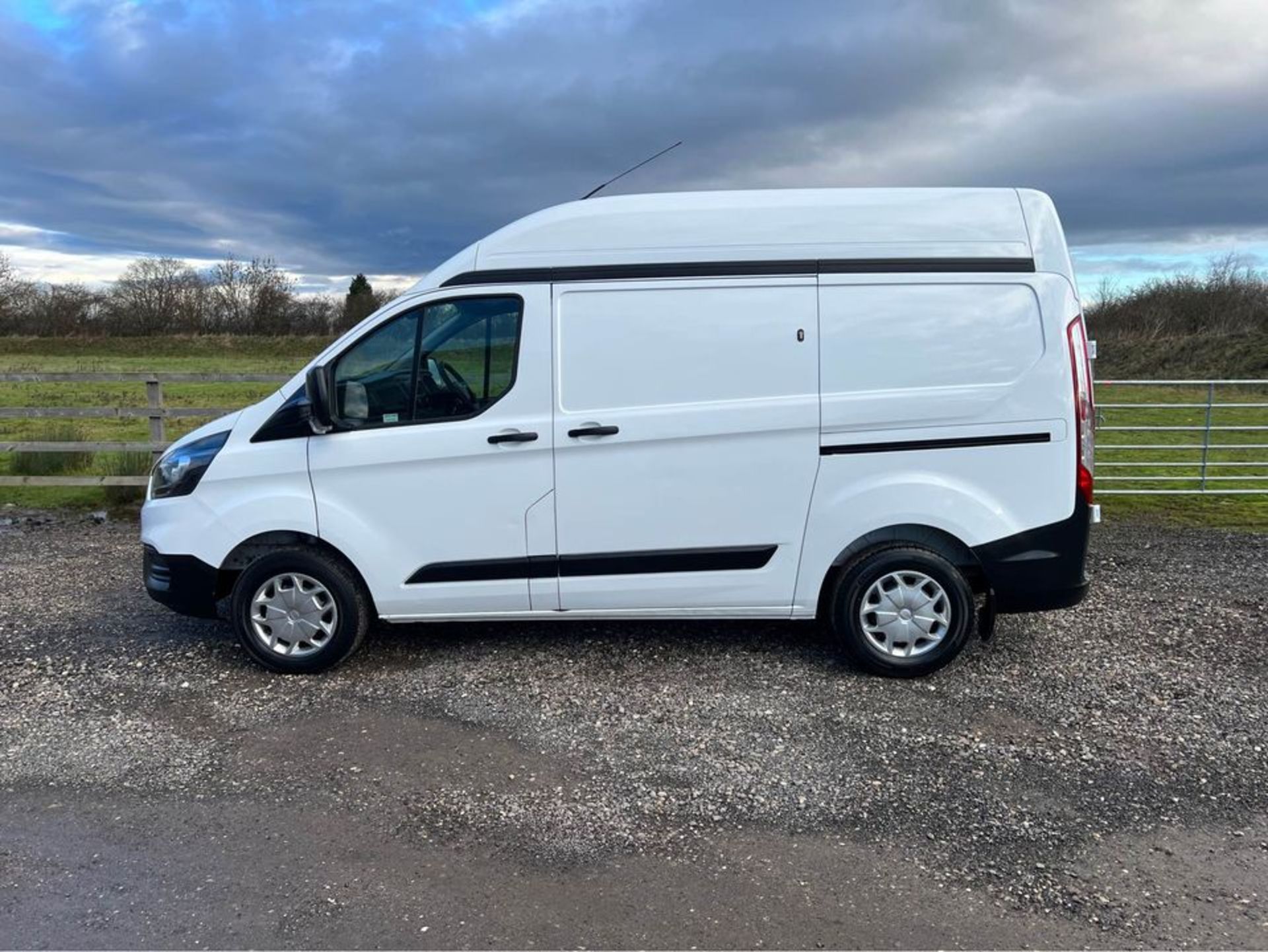 2018 Ford Transit Custom High Roof Euro 6 | ULEZ | Facelift | HPI Clear | 164k Miles - Image 6 of 19