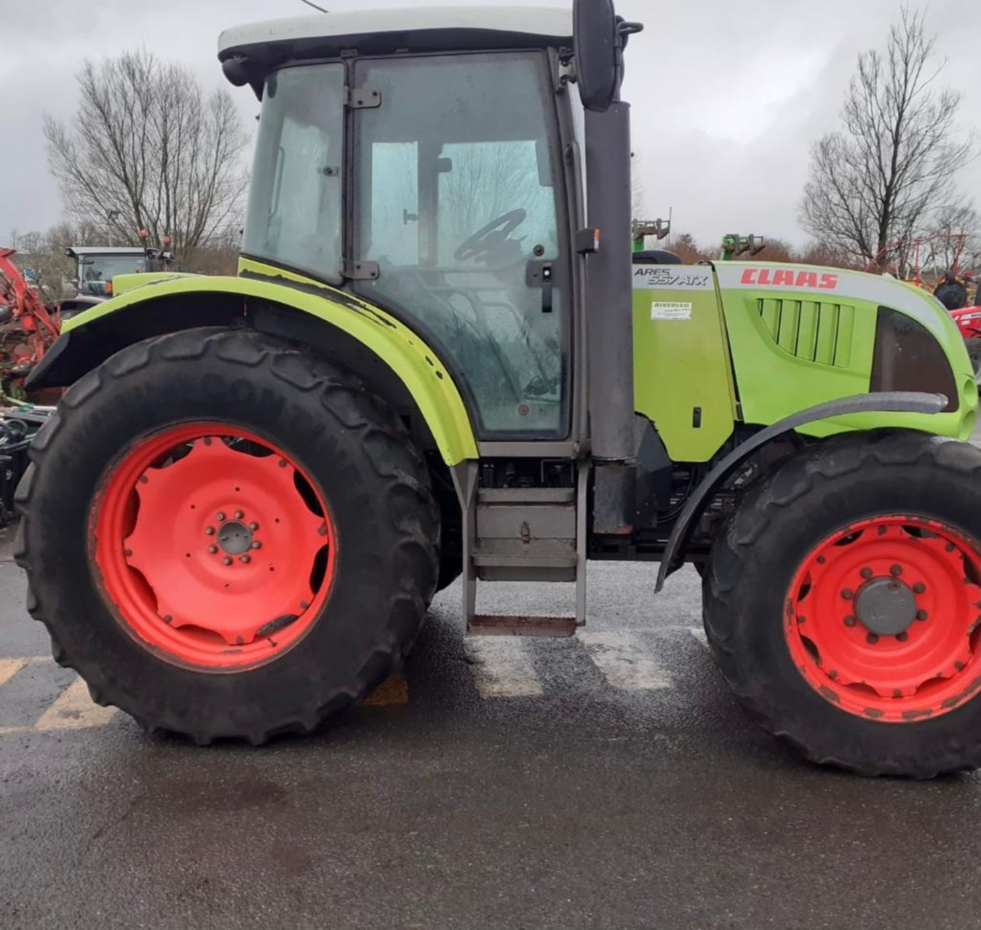 2009 Claas ares 557atx Tractor - Image 2 of 4