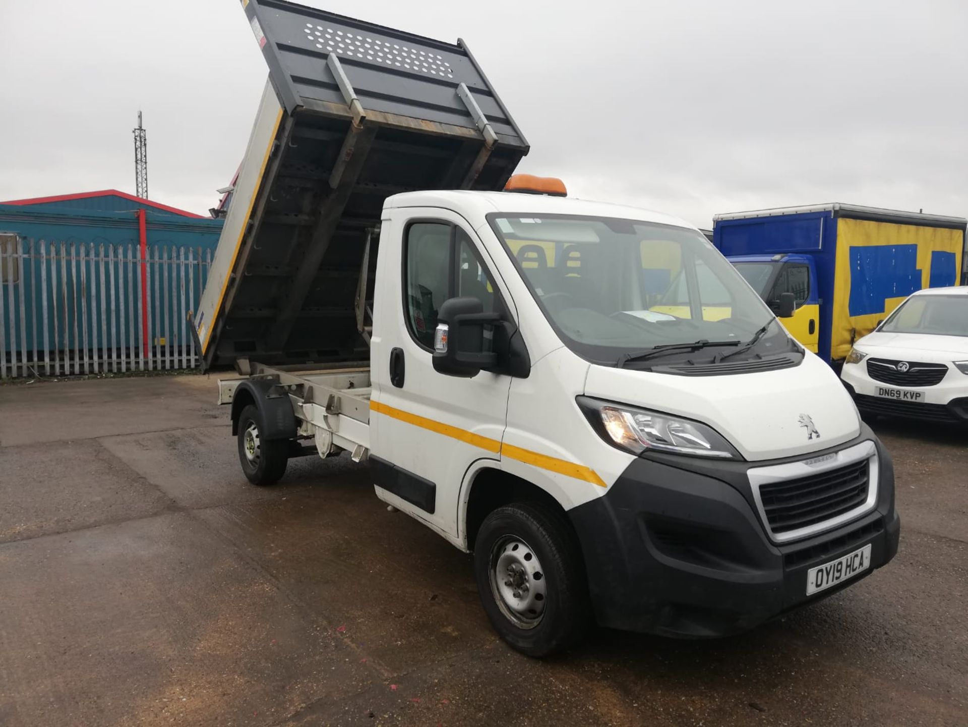 2019 19 Peugeot boxer tipper - 32k miles - Euro 6 - OY19 HCA