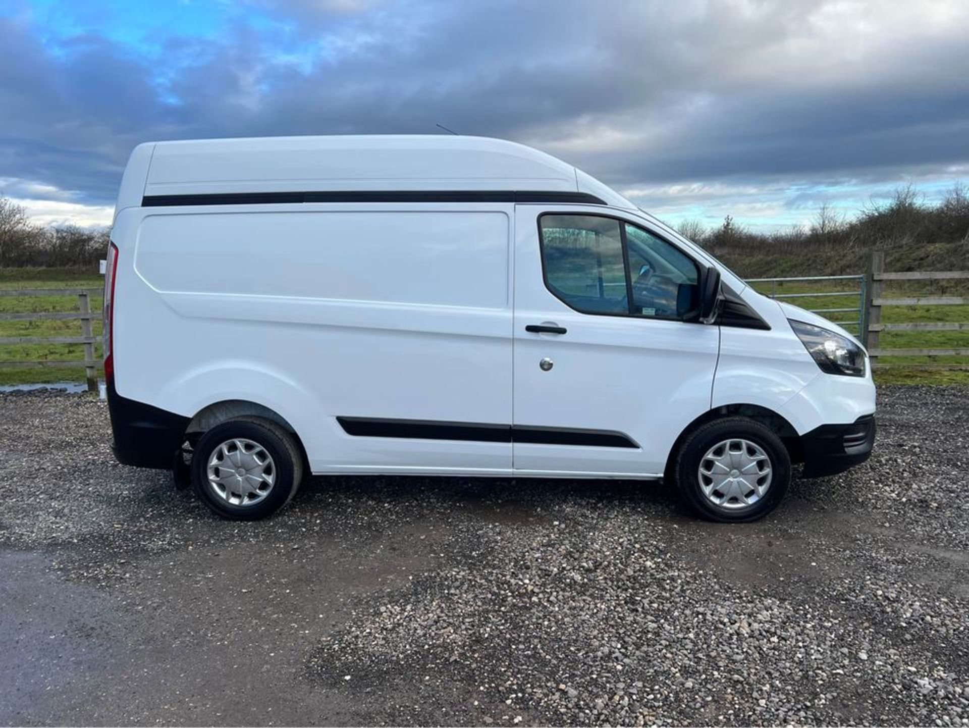 2018 Ford Transit Custom High Roof Euro 6 | ULEZ | Facelift | HPI Clear | 164k Miles - Image 2 of 19