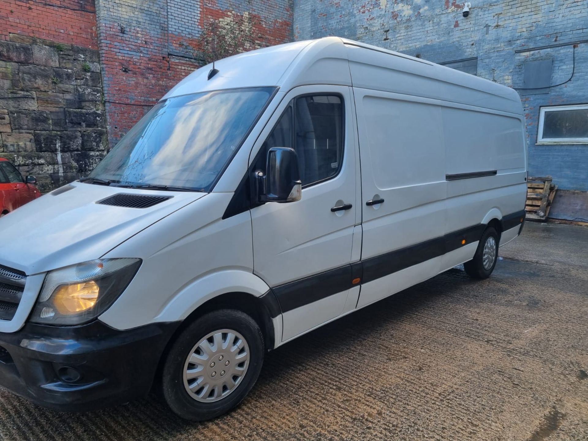 2015 MERCEDES-BENZ SPRINTER 313 CDI PANEL VAN - 2 keys central lock - 150000 mileage - WX15 VCO