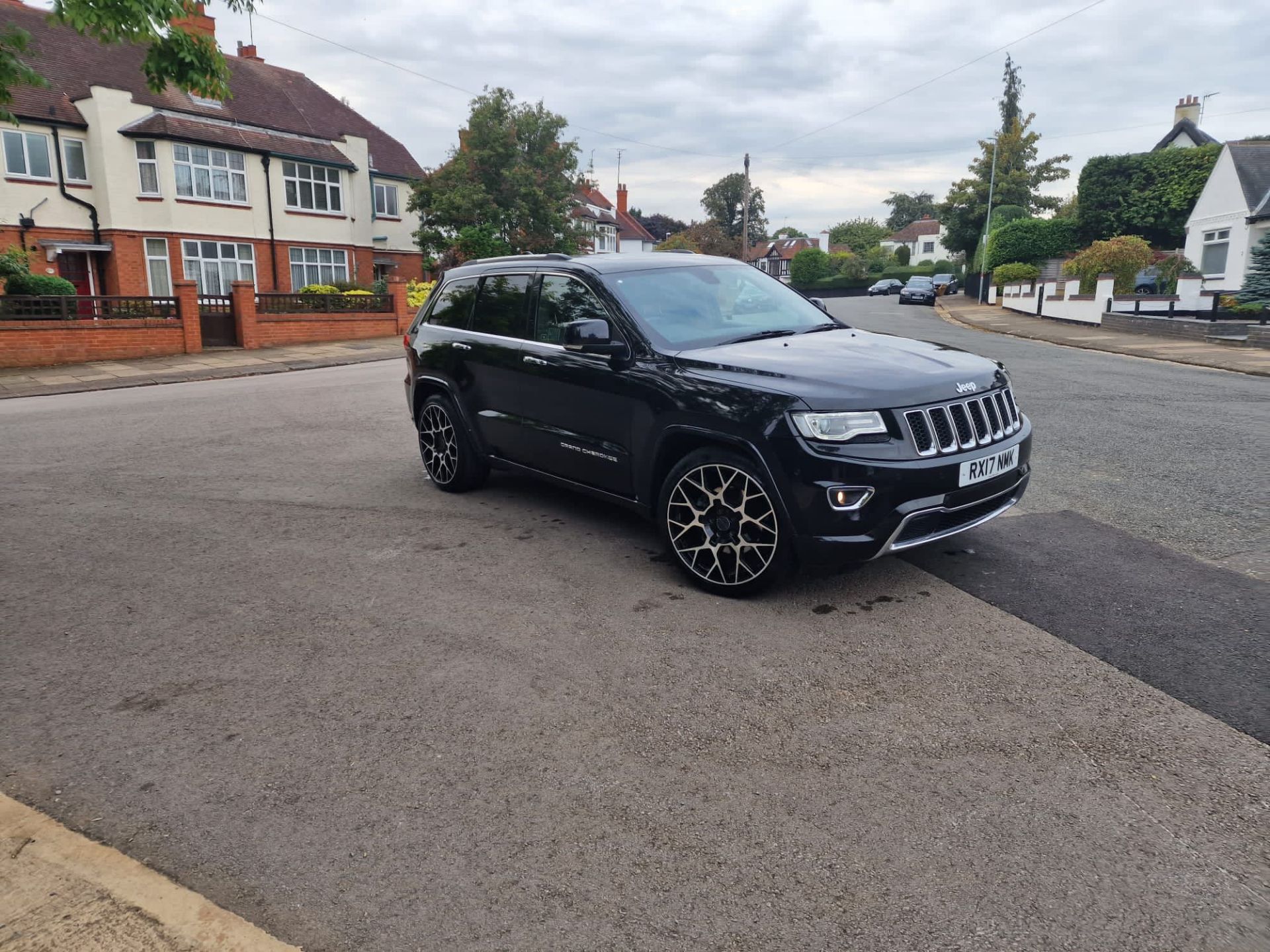 2017 JEEP GRAND CHEROKEE CRD O-LAND 4X4 AUTO SUV ESTATE- RX17 NMK