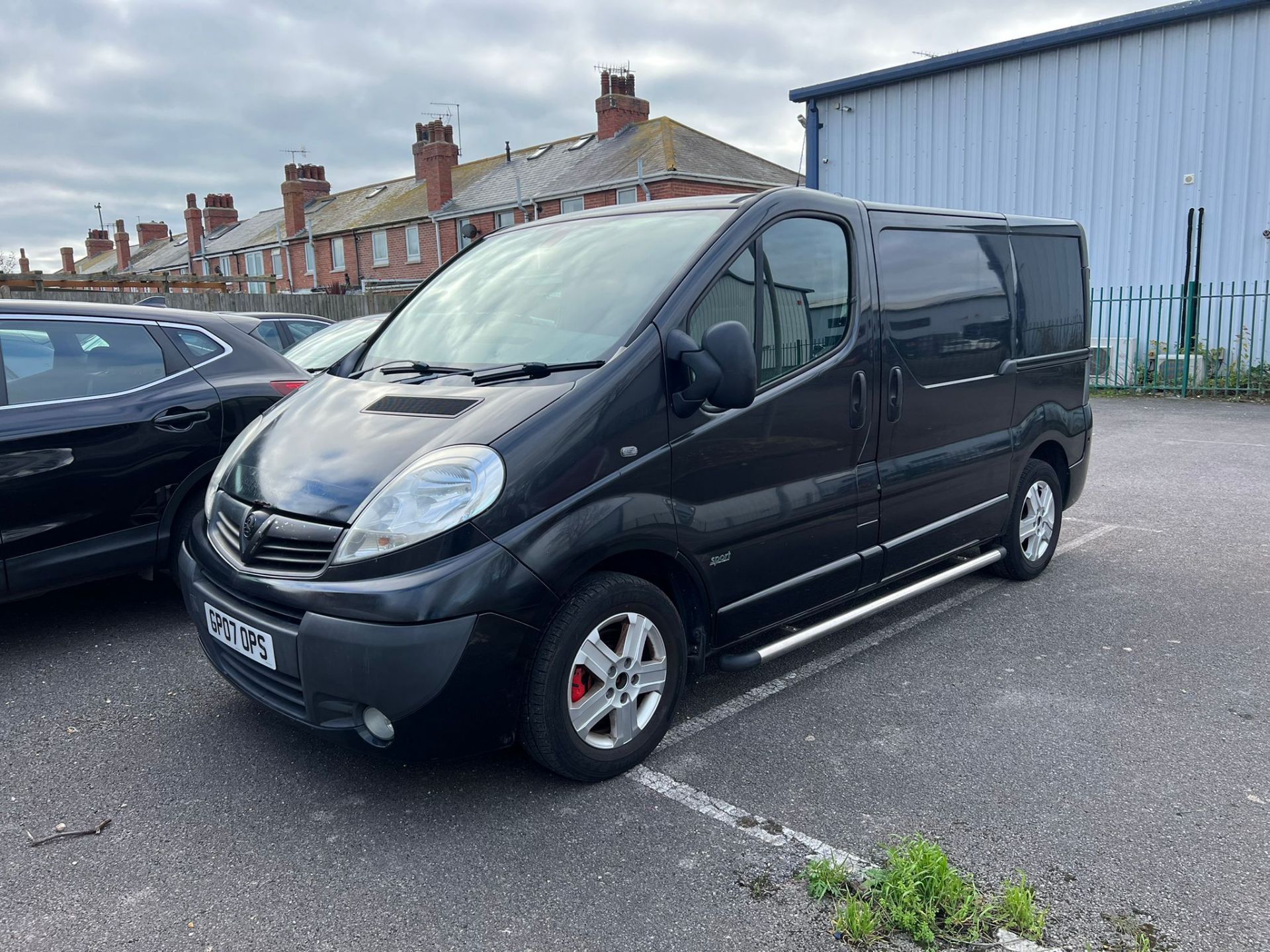 2007 Vauxhall Vivaro L2 H1 Diesel Manual Black Panel van - 2 keys - GP07 OPS - Image 2 of 9