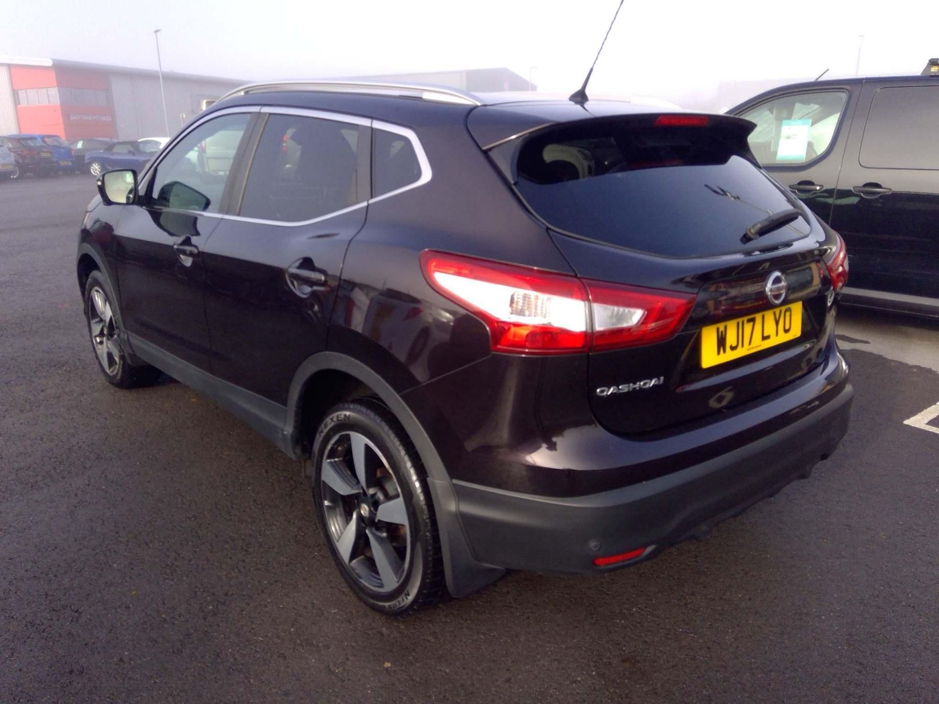 2017 Nissan Qashqai 1.6 Dci N-Vision 5 dr SUV - 155,402 miles - 7 services - WJ17LYO - Image 5 of 37