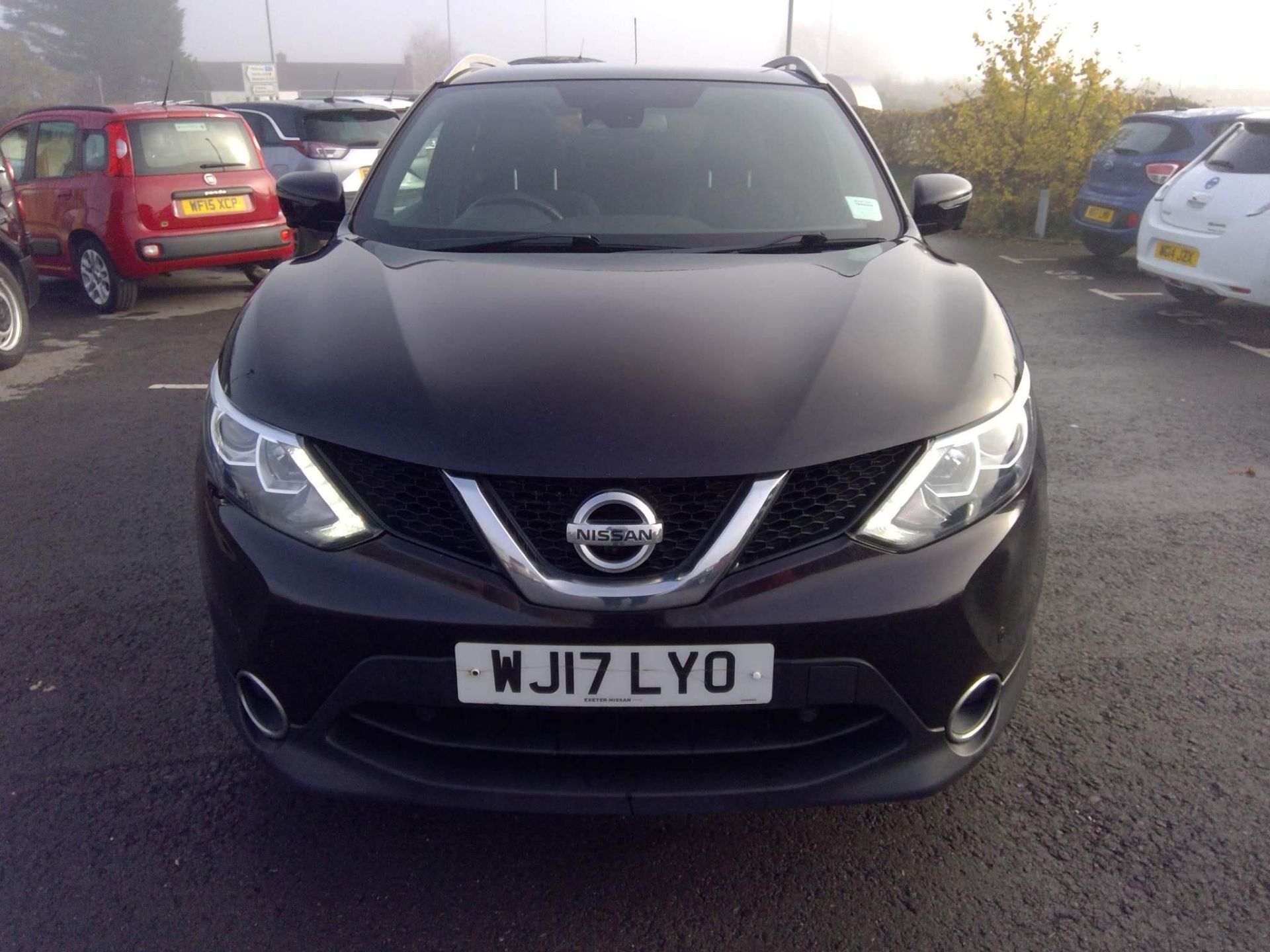 2017 Nissan Qashqai 1.6 Dci N-Vision 5 dr SUV - 155,402 miles - 7 services - WJ17LYO - Image 2 of 37