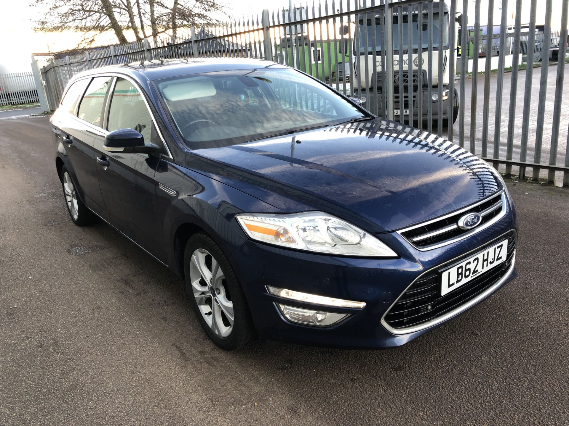 2013 Ford Mondeo 2.0 TDCi Titanium 5 Door Estate - 113,901 miles - 2 keys