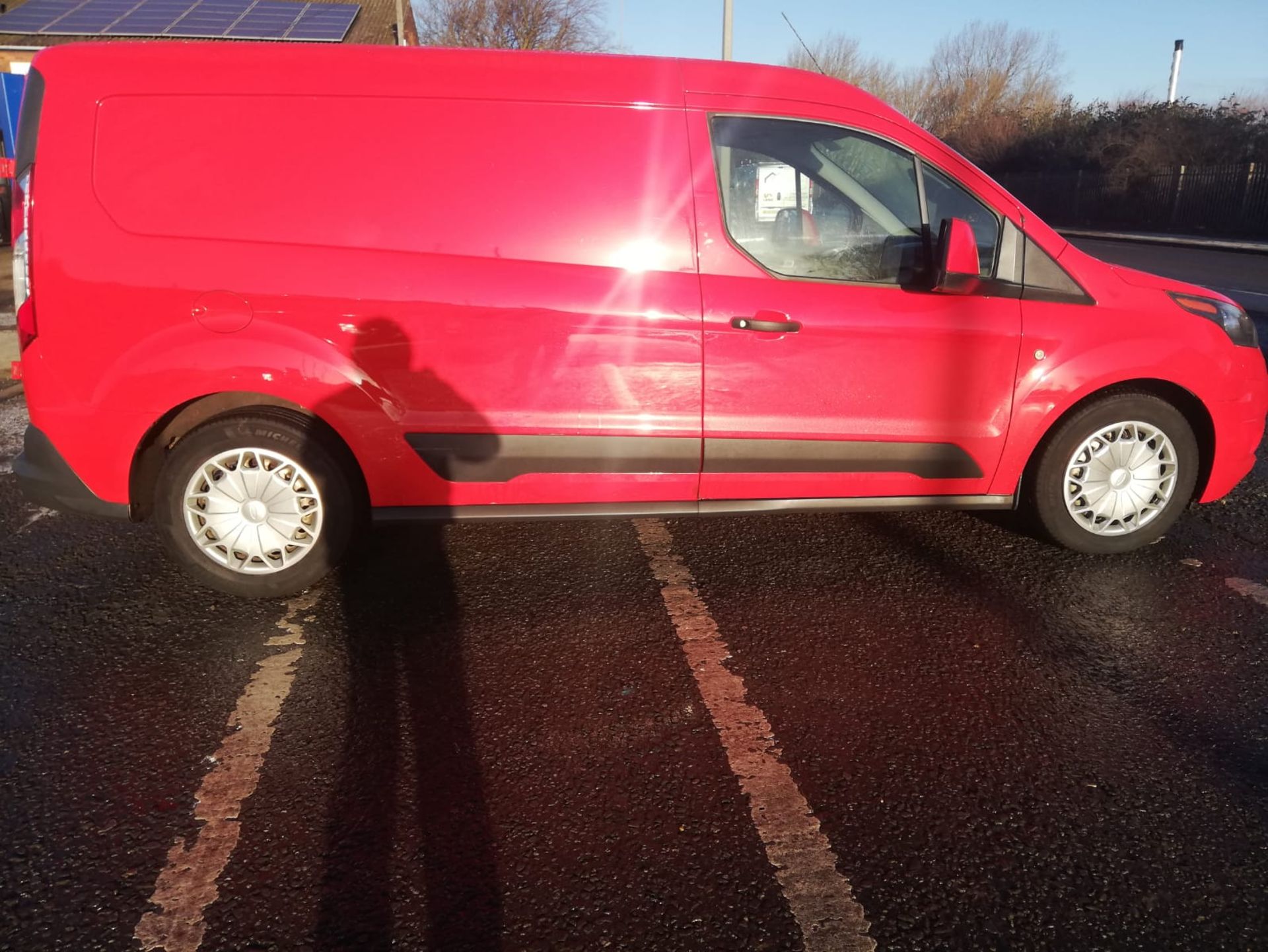 2016 16 ford Transit connect Lwb Red Panel van - Full service history - air con - YR16 BFP - Image 8 of 10