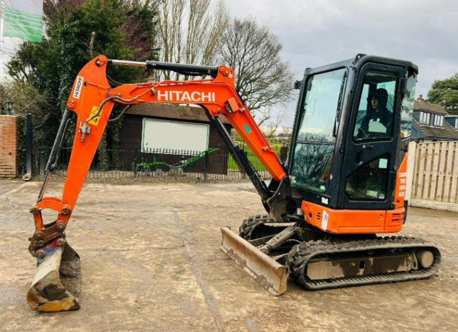 HITACHI ZAXIS ZX26U-6A EXCAVATOR * YEAR 2017 , 2573 HOURS - Image 10 of 16