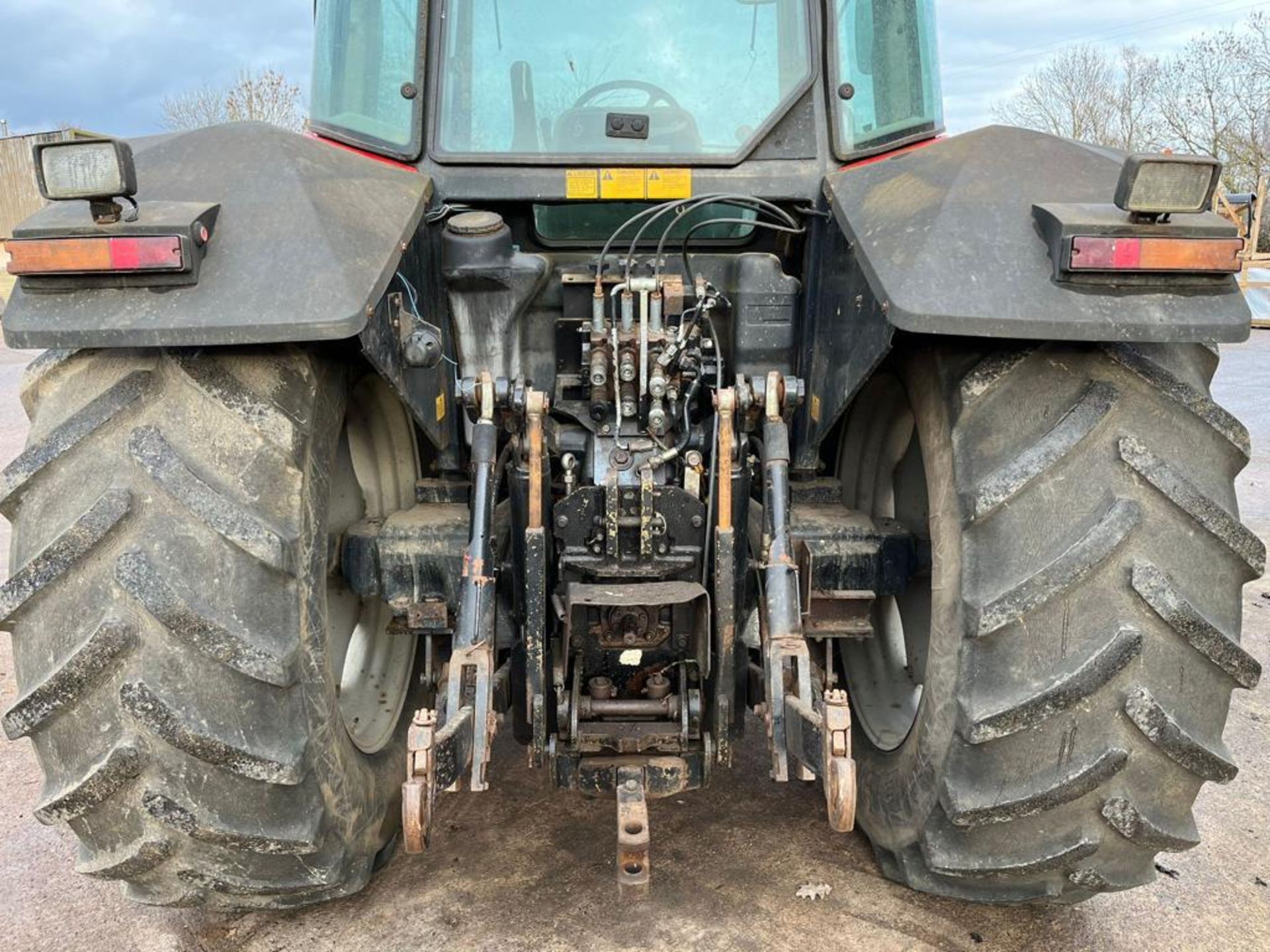 2000 MASSEY FERGUSON 6290 TRACTOR - 6775 HOURS - Image 3 of 6