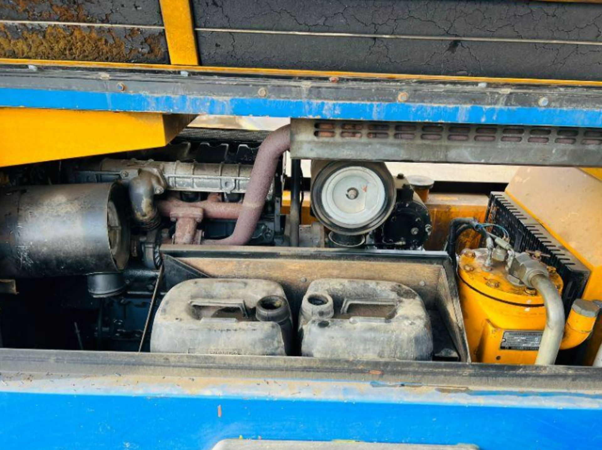 INGERSOL RAND P260WD COMPRESSOR * ONLY 713 HOURS * C/W DEUTZ ENGINE - Image 14 of 18