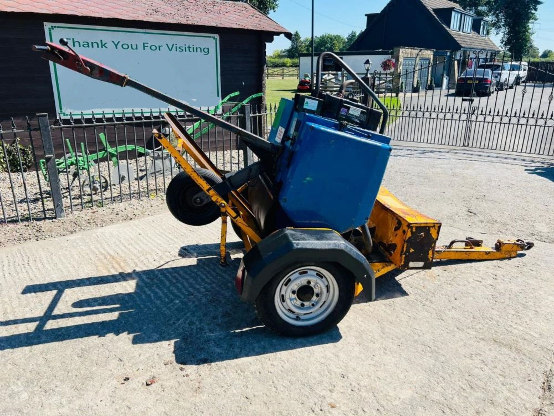 BENFORD 1-71HE PEDESTRIAL ROLLER * YEAR 2007 * C/W TRAILER - Image 2 of 7