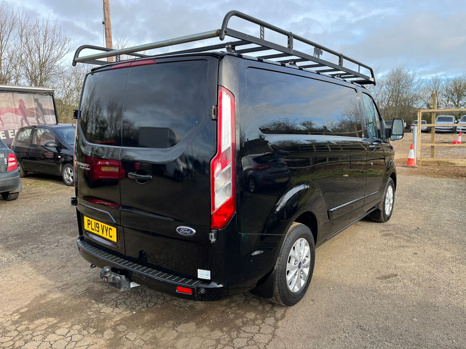 2019 FORD TRANSIT CUSTOM 280 SWB LIMITED PANEL VAN - 65K MILES - NEW MOT - PL19 VYC - Image 6 of 17