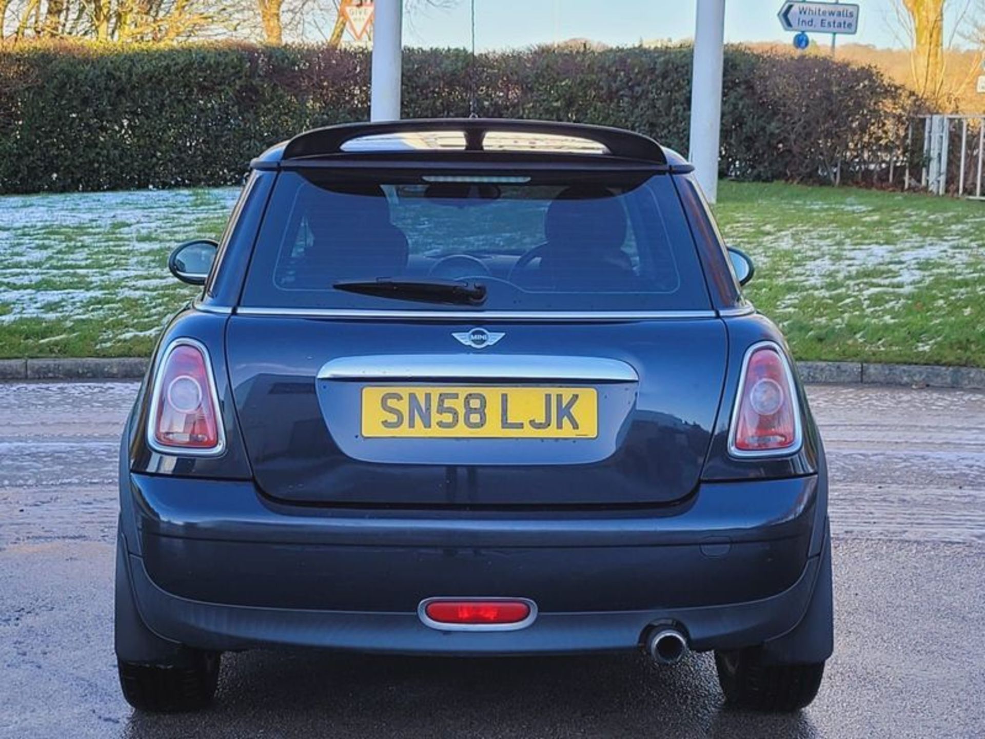 MINI HATCH 1.4 ONE EURO 4 3DR 2008 (58 REG) - Image 12 of 39