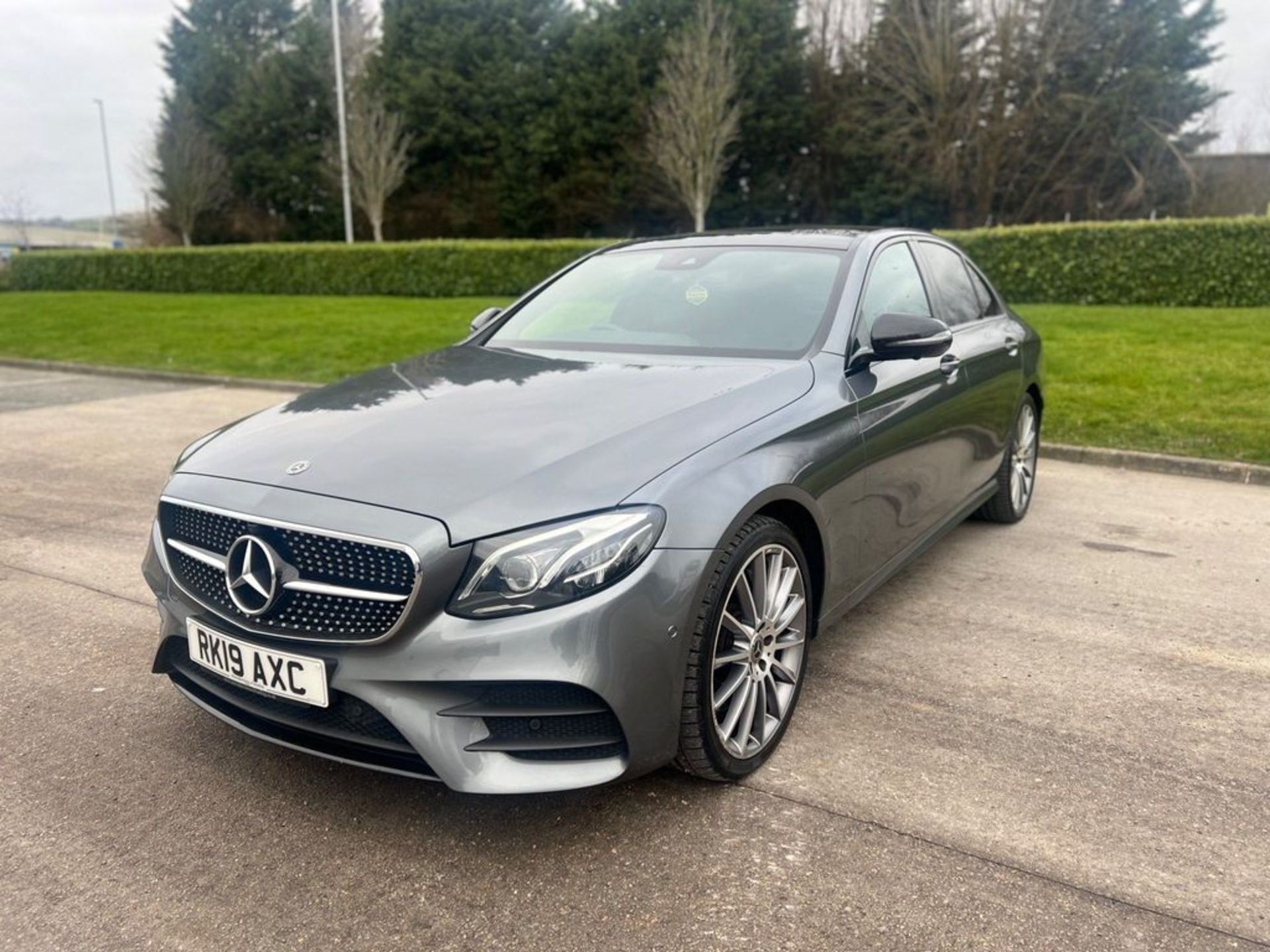 MERCEDES-BENZ E CLASS 2.9 E400D AMG LINE G-TRONIC+ 4MATIC EURO 6 (S/S) 4DR