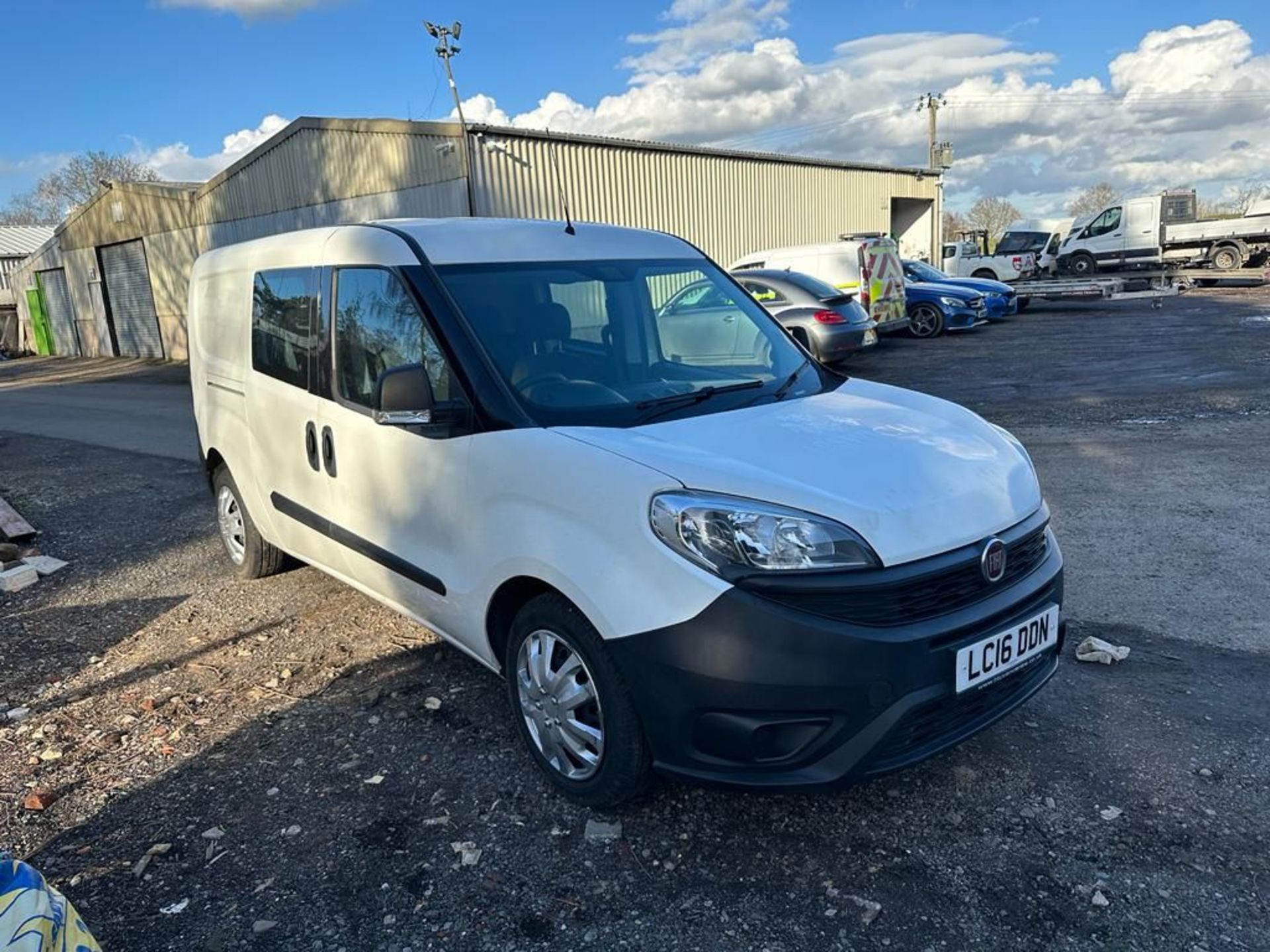 2016 16 FIAT DOBLO CREW VAN - 1.6 AUTOMATIC - ONLY 37K MILES - 5 SEATS - LWB - LC16 DDN