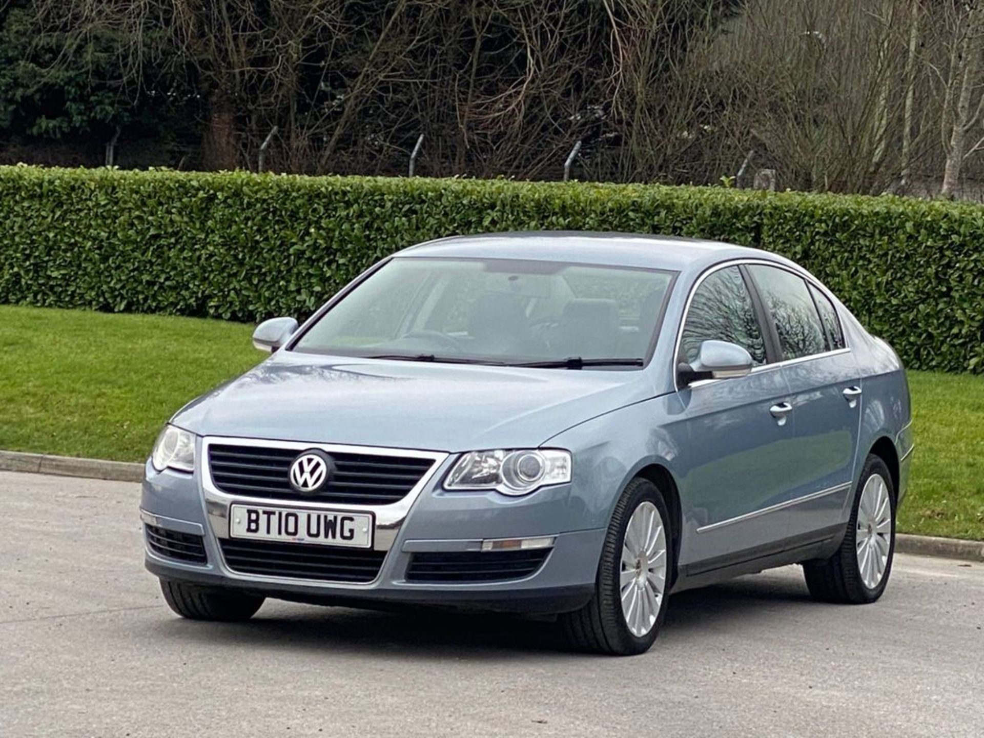 VOLKSWAGEN PASSAT 2.0 TDI BLUEMOTION TECH HIGHLINE EURO 5 (S/S) 4DR 2010 (10 REG) - Image 3 of 43