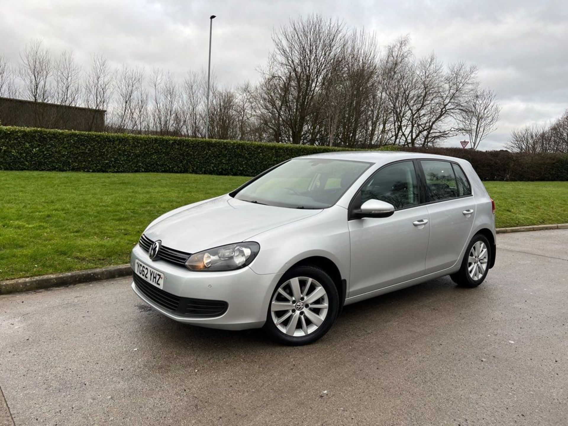 VOLKSWAGEN GOLF 1.6 TDI MATCH DSG EURO 5 5DR - Image 48 of 49