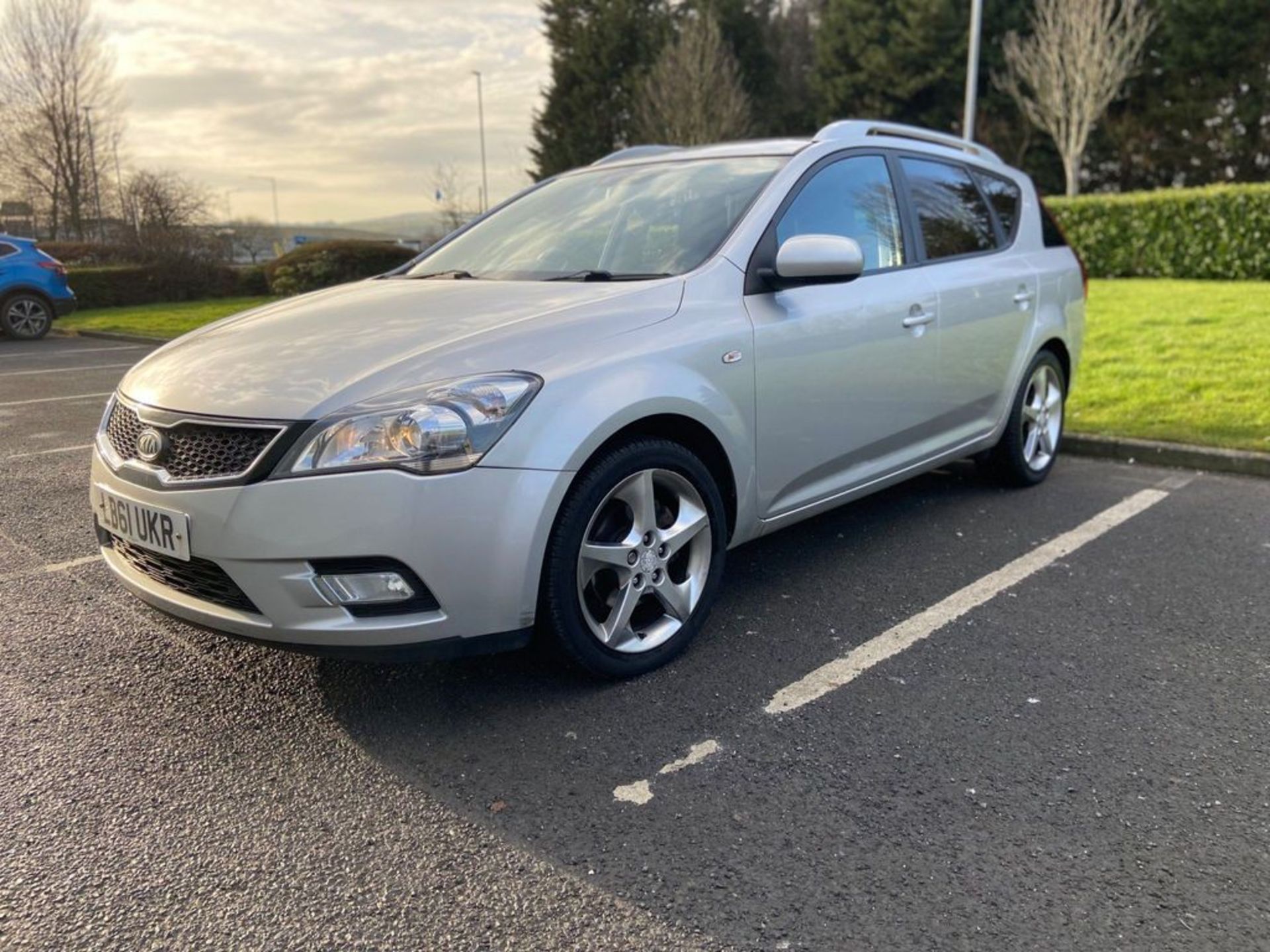 KIA CEED 1.6 CRDI 3 SPORTS WAGON EURO 5 5DR - Image 7 of 39