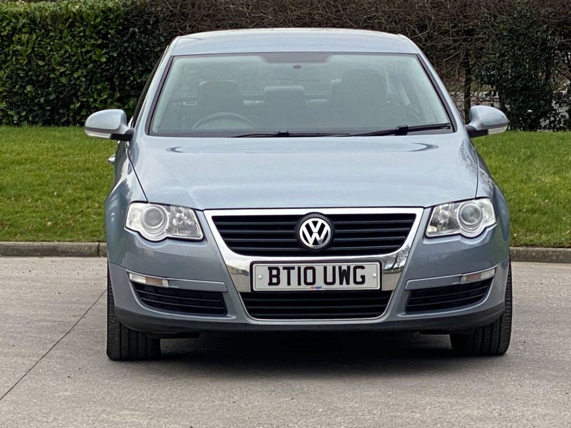 VOLKSWAGEN PASSAT 2.0 TDI BLUEMOTION TECH HIGHLINE EURO 5 (S/S) 4DR 2010 (10 REG) - Image 7 of 43