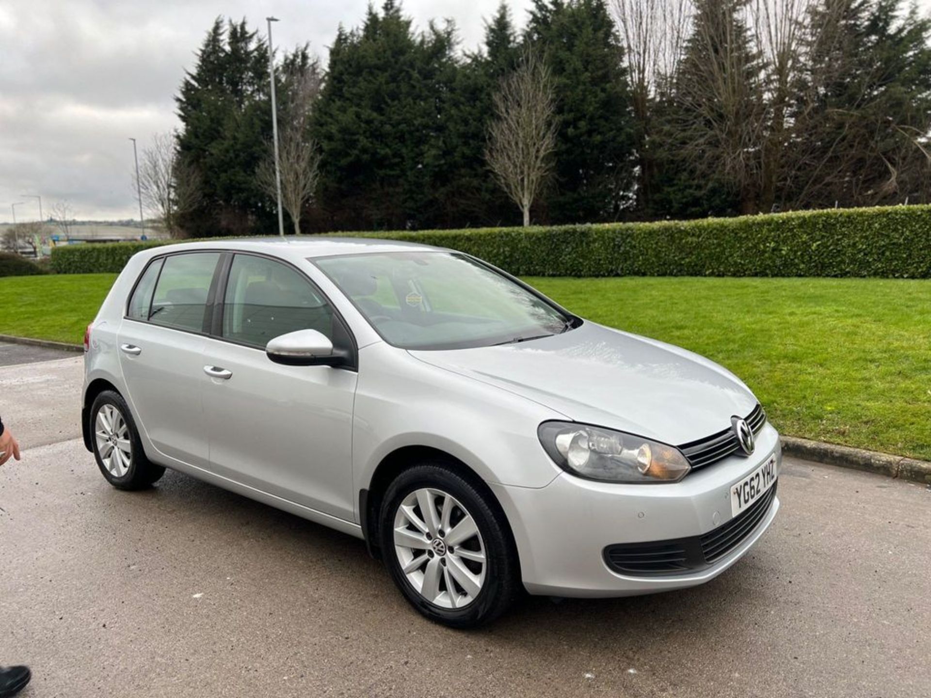 VOLKSWAGEN GOLF 1.6 TDI MATCH DSG EURO 5 5DR - Image 20 of 49