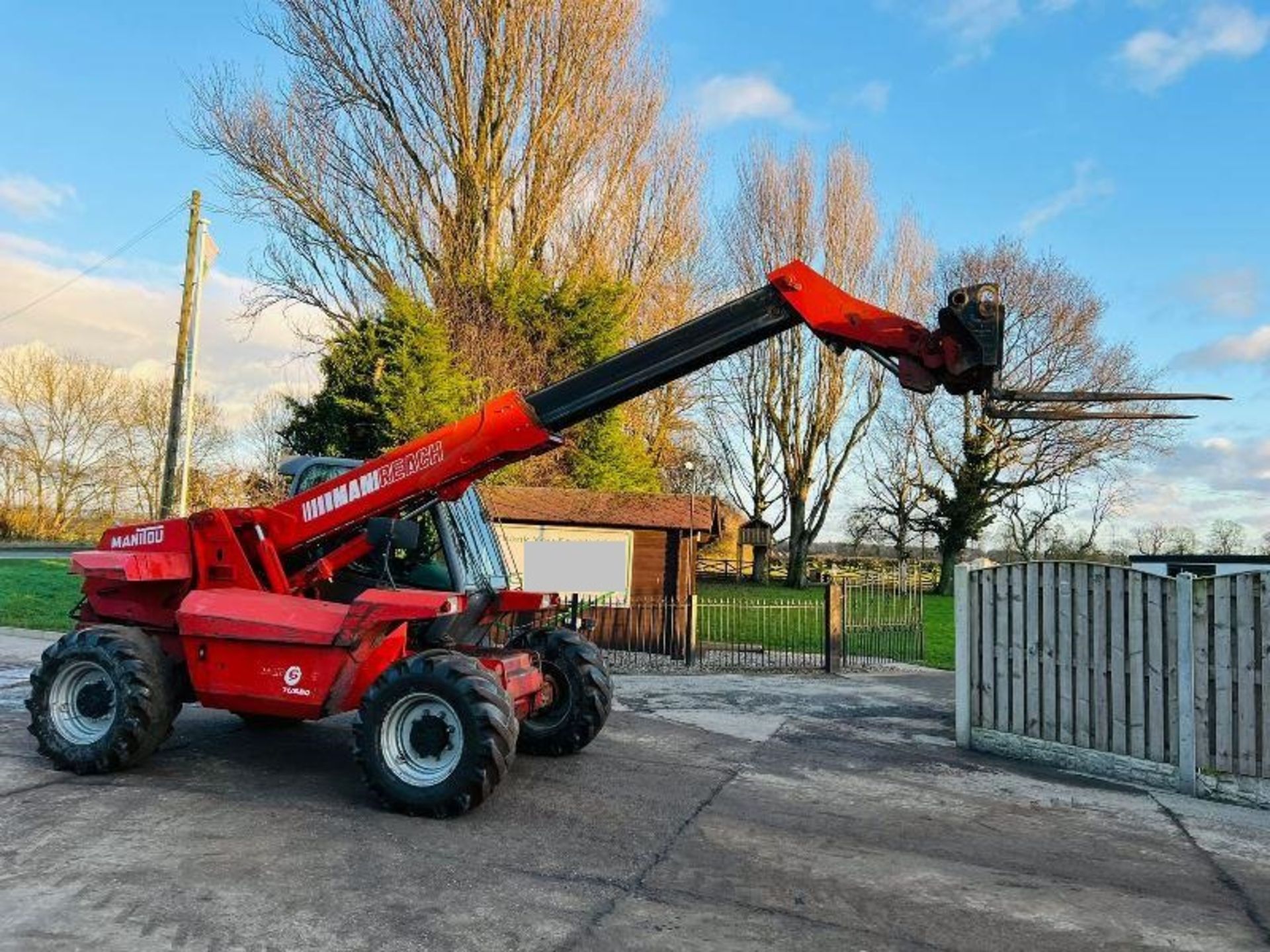 MANITOU MLT628T 4WD TELEHANDLER * AG-SPEC * C/W PICK UP HITCH - Image 15 of 15