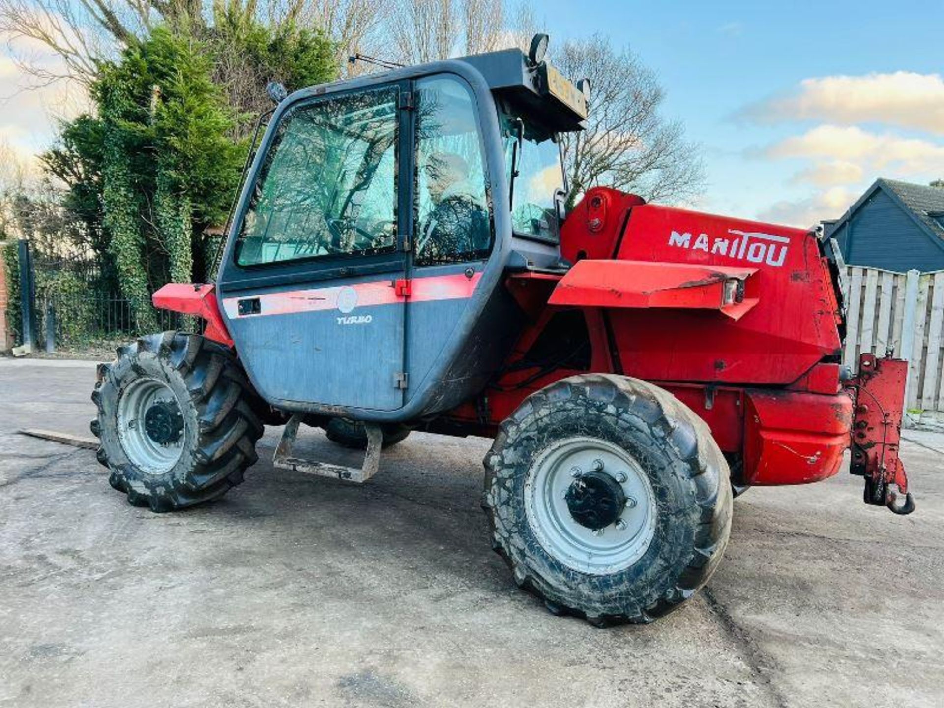 MANITOU MLT628T 4WD TELEHANDLER * AG-SPEC * C/W PICK UP HITCH - Image 7 of 15