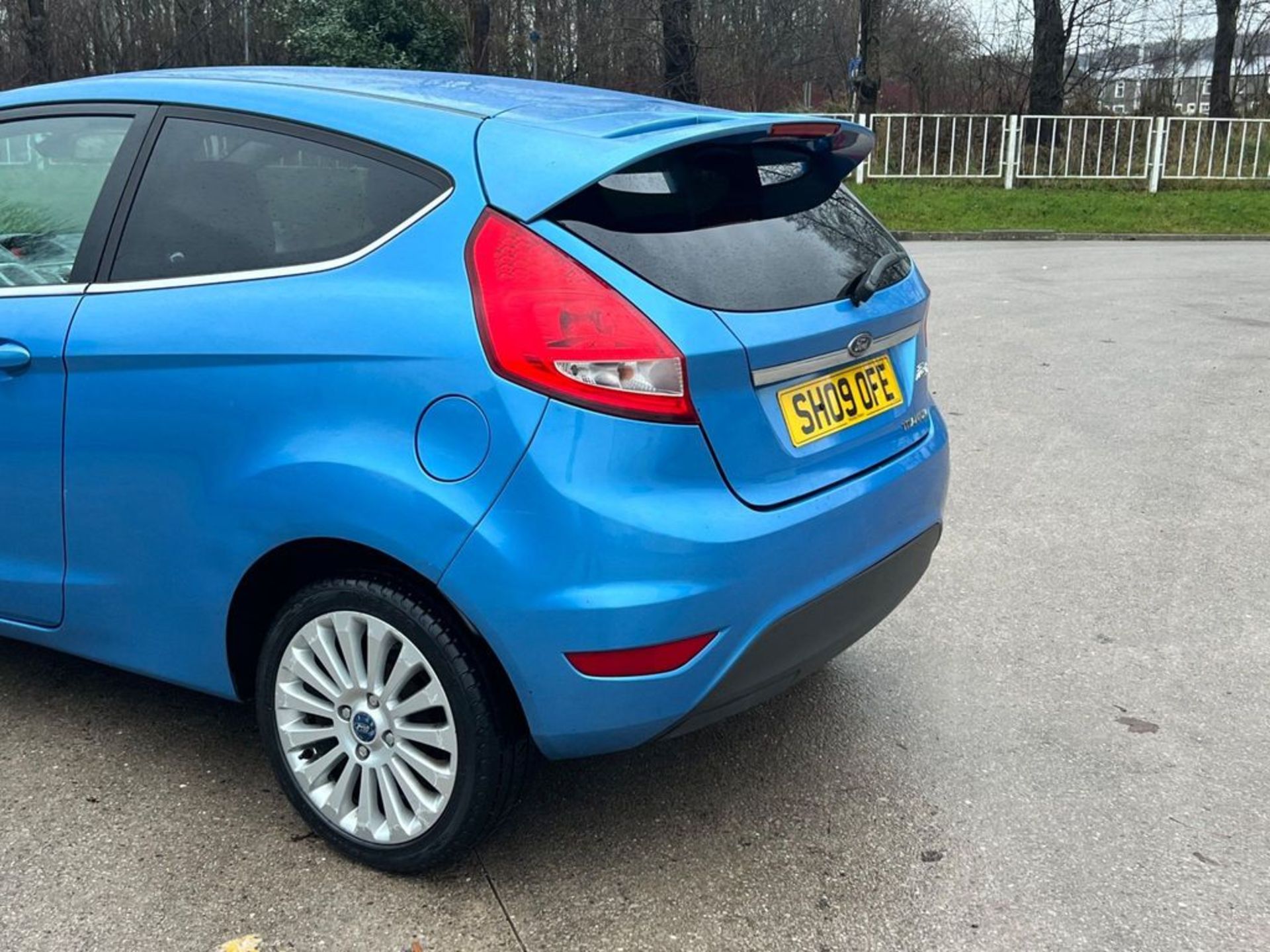 FORD FIESTA 1.4 TITANIUM 3DR 2009 (09 REG) - Image 30 of 59