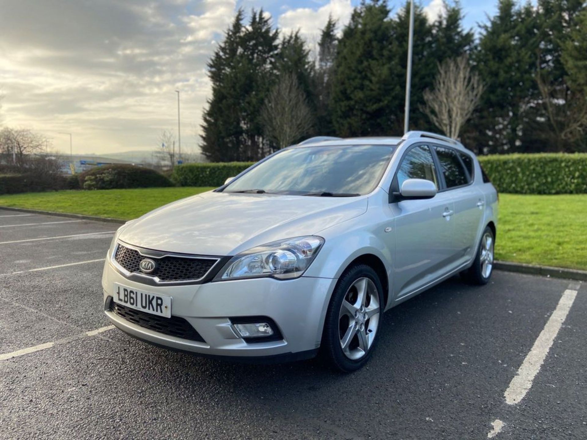 KIA CEED 1.6 CRDI 3 SPORTS WAGON EURO 5 5DR