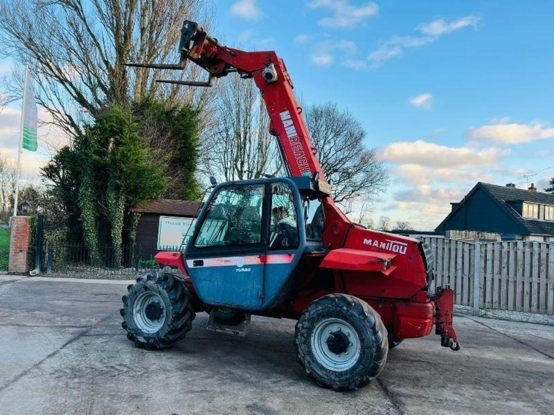 MANITOU MLT628T 4WD TELEHANDLER * AG-SPEC * C/W PICK UP HITCH - Image 4 of 15
