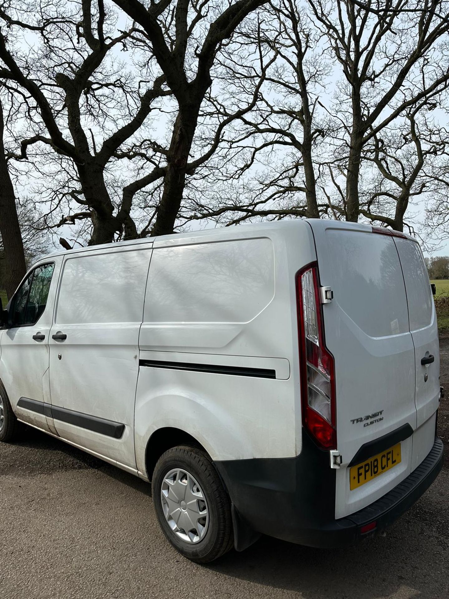 2018 18 FORD TRANSIT CUSTOM PANEL VAN - 140K MILES - EURO 6 - NEWER SHAPE - PLY LINED - FP18 CFL - Image 7 of 8