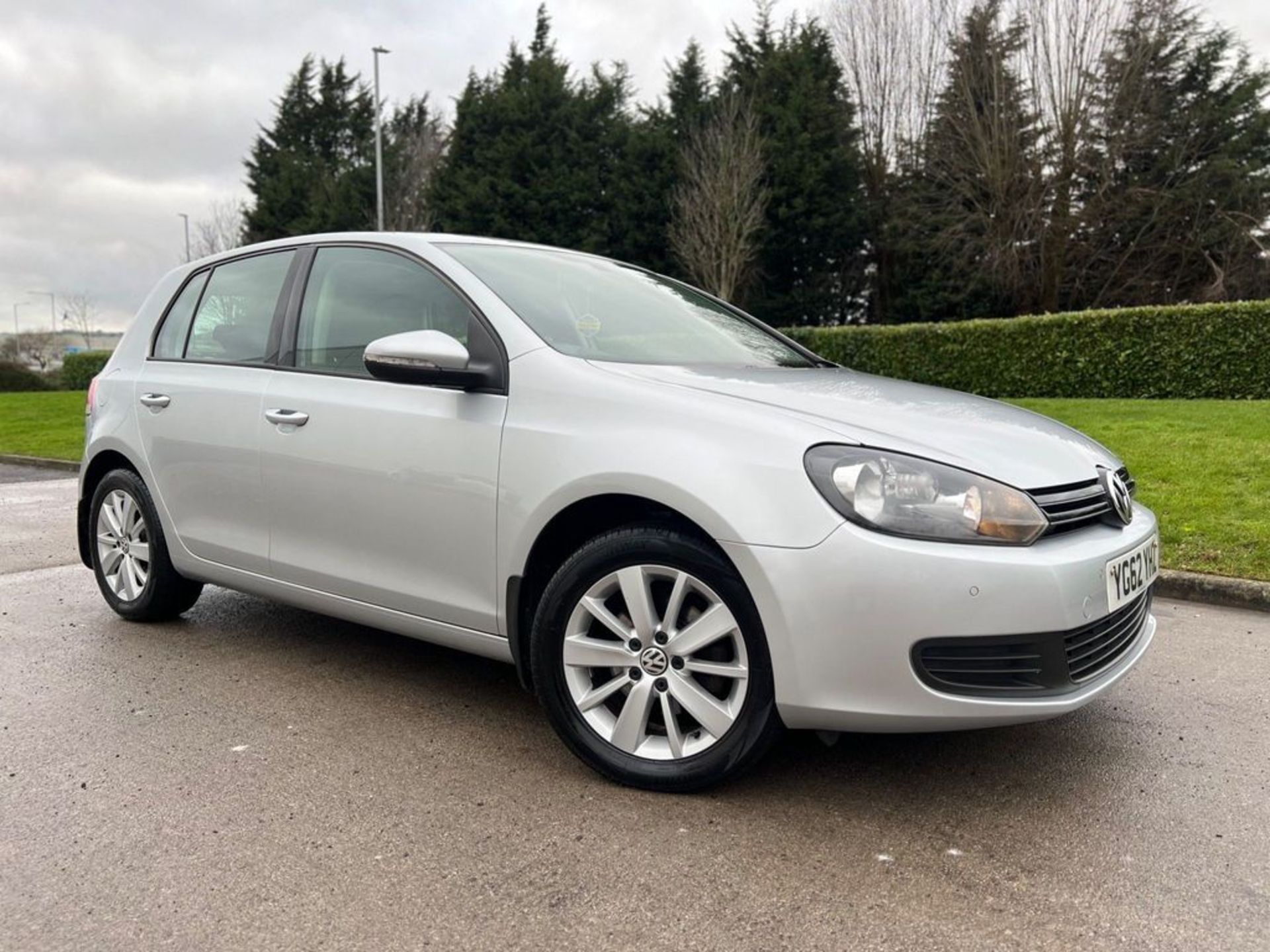 VOLKSWAGEN GOLF 1.6 TDI MATCH DSG EURO 5 5DR - Image 21 of 49