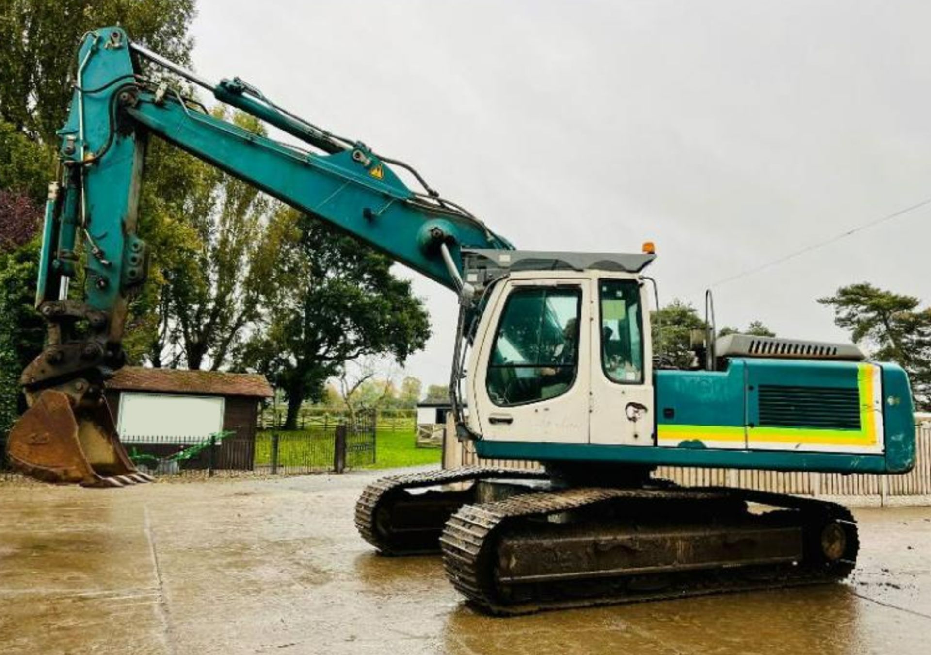 LEIBHERR R934C TRACKED EXCAVATOR C/W QUICK HITCH & BUCKET