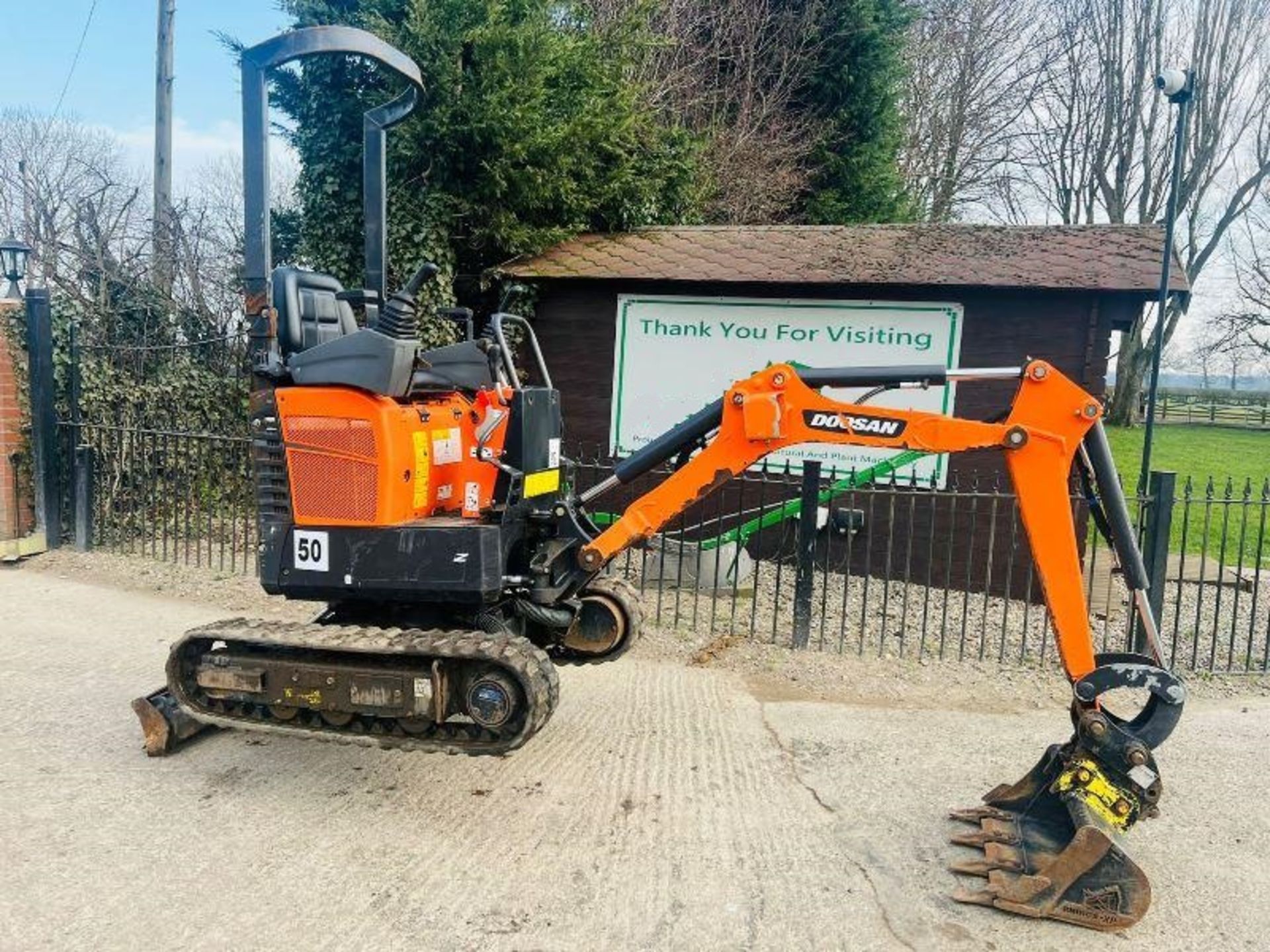 DOOSAN DX10Z EXCAVATOR *YEAR 2019 ,810 HOURS* C/W EXPANDING TRACKS - Image 7 of 10